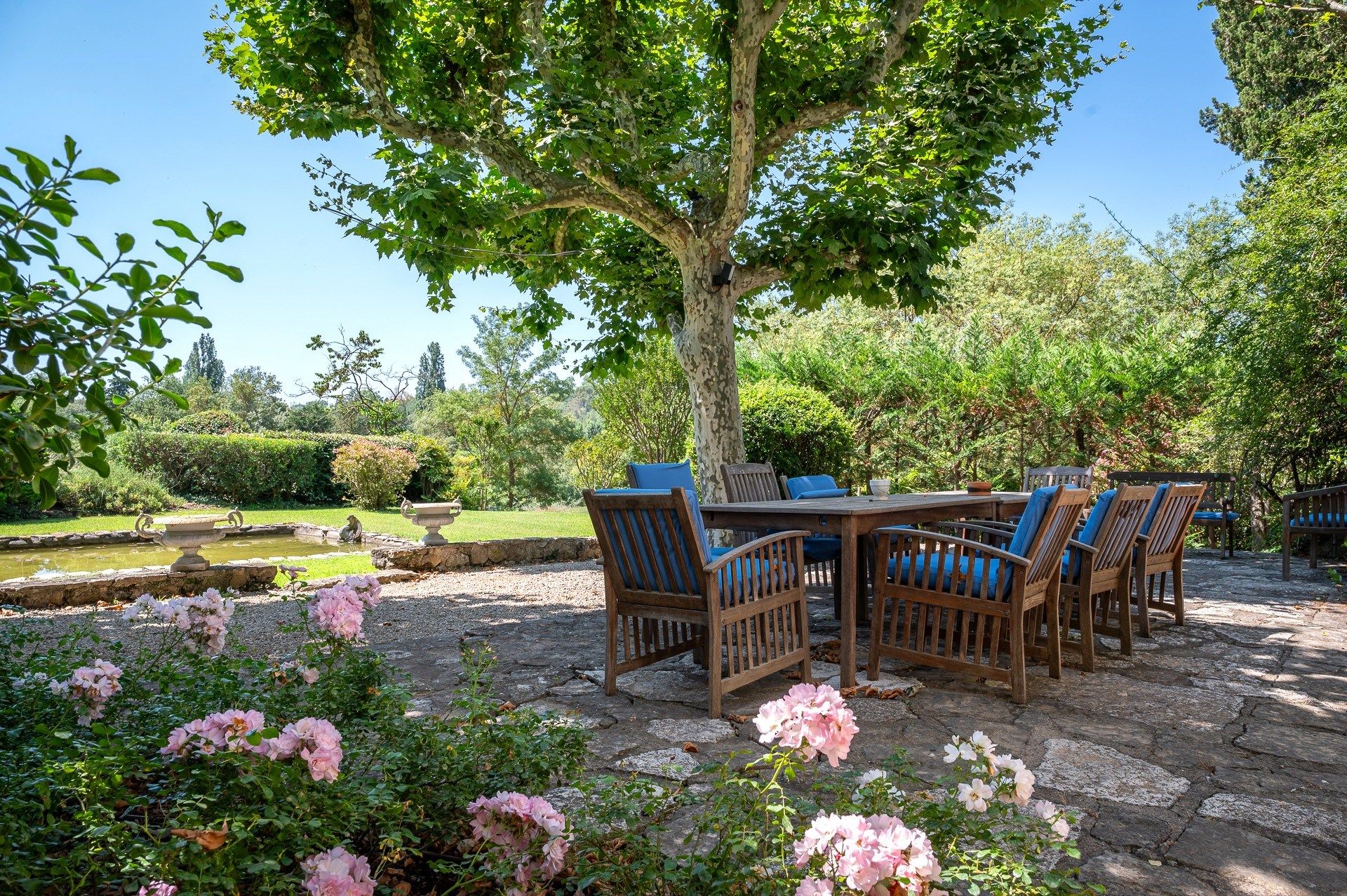 bastide 12 Pièces en vente sur CHATEAUNEUF GRASSE (06740)