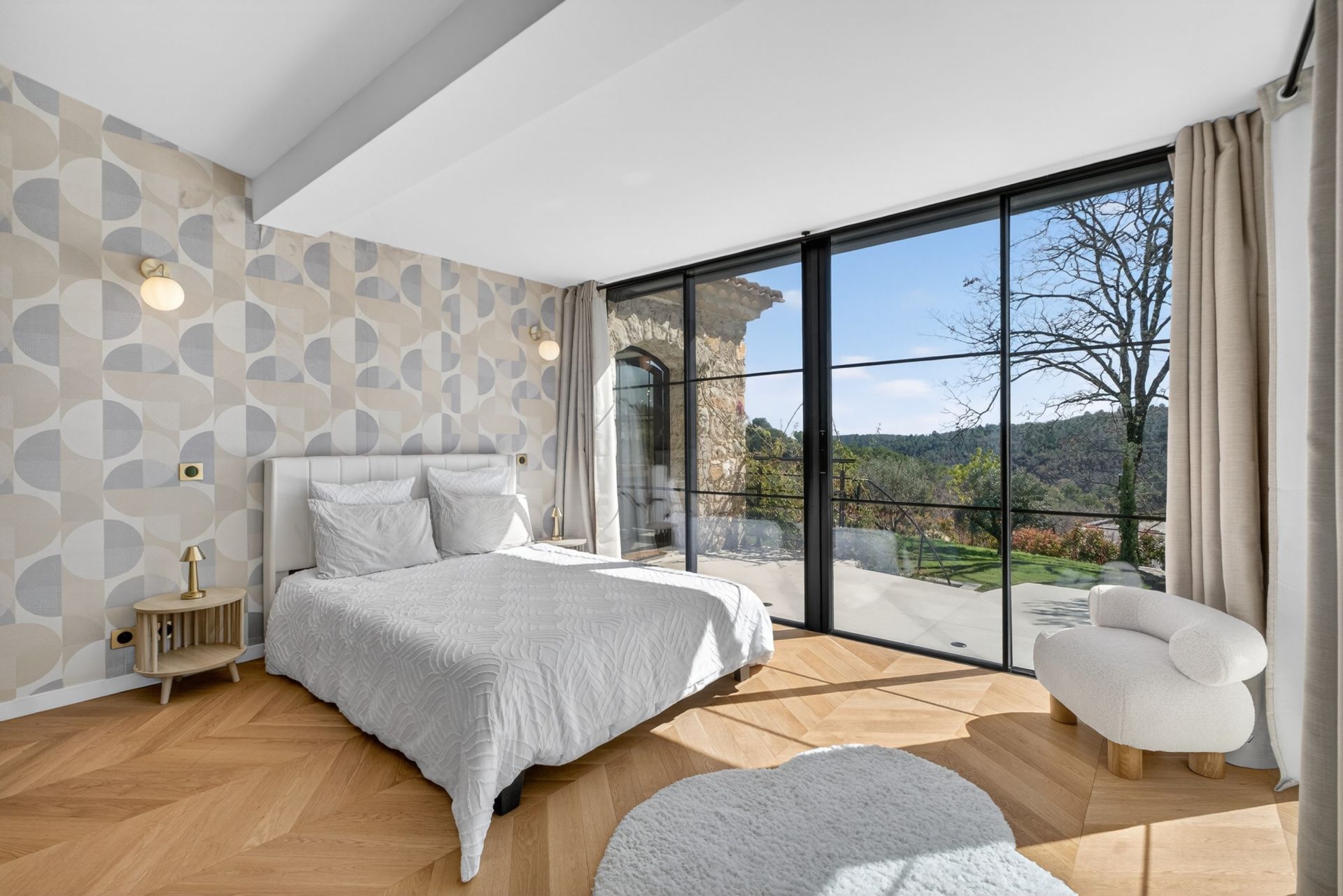 villa 7 Rooms for sale on VALBONNE (06560)