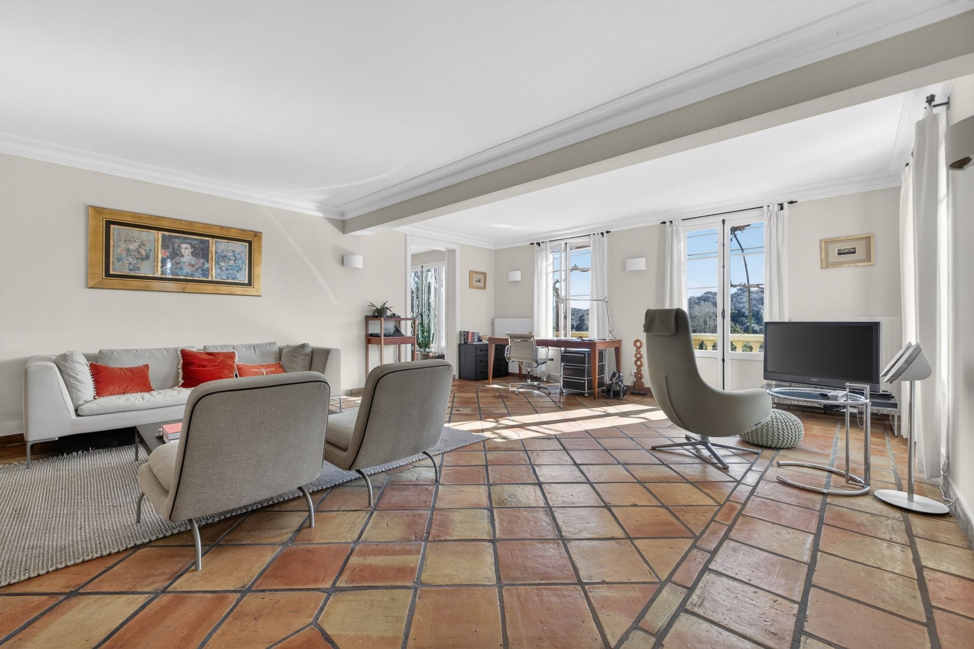 villa 6 Rooms for sale on BIOT (06410)