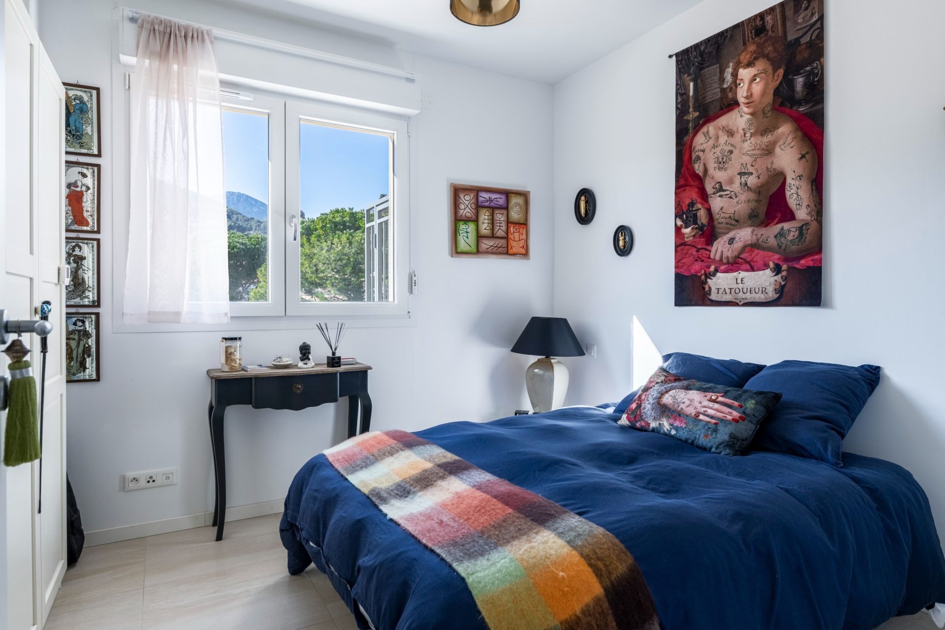 apartment 6 Rooms for sale on MENTON (06500)