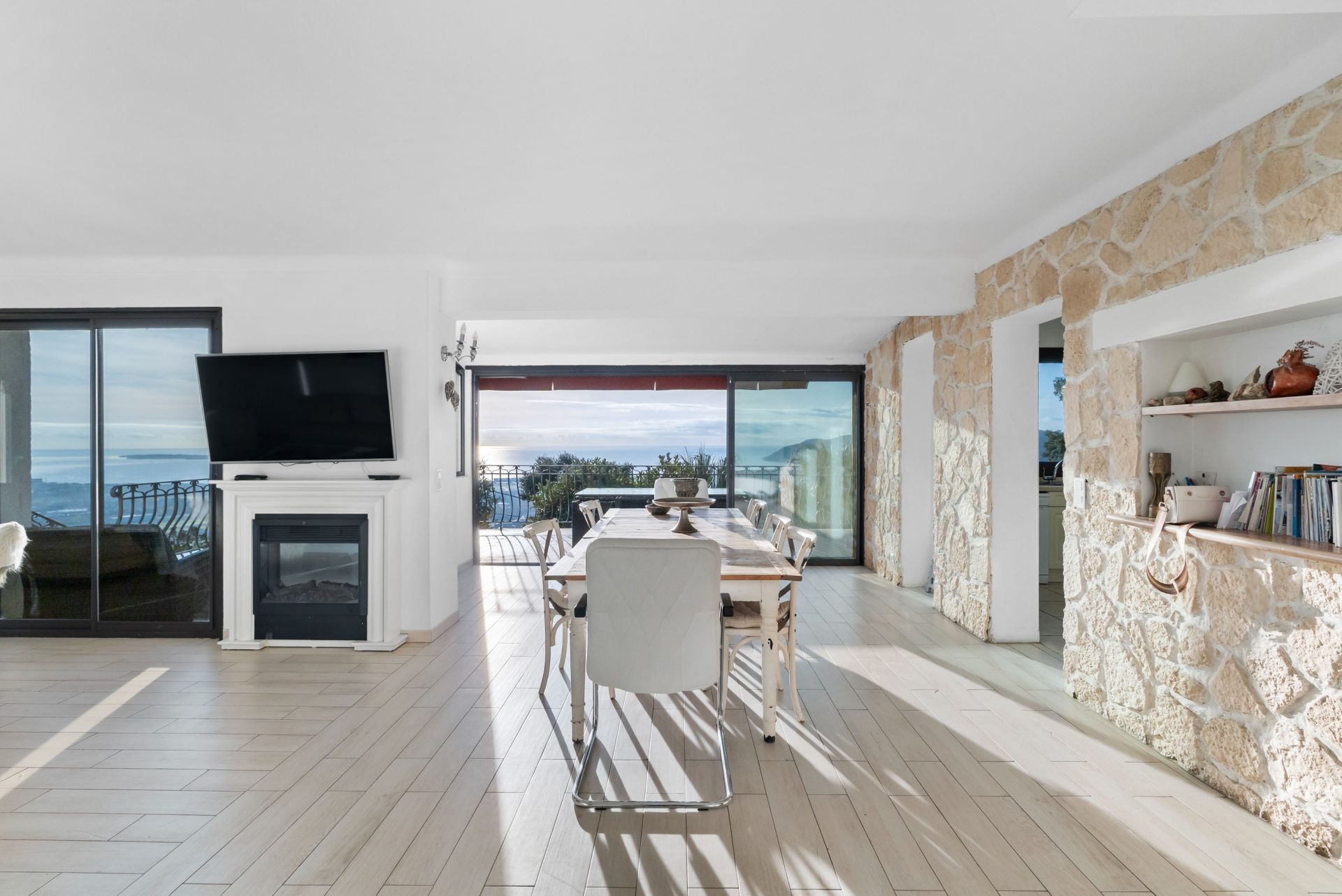 villa 8 Pièces en vente sur MANDELIEU LA NAPOULE (06210)