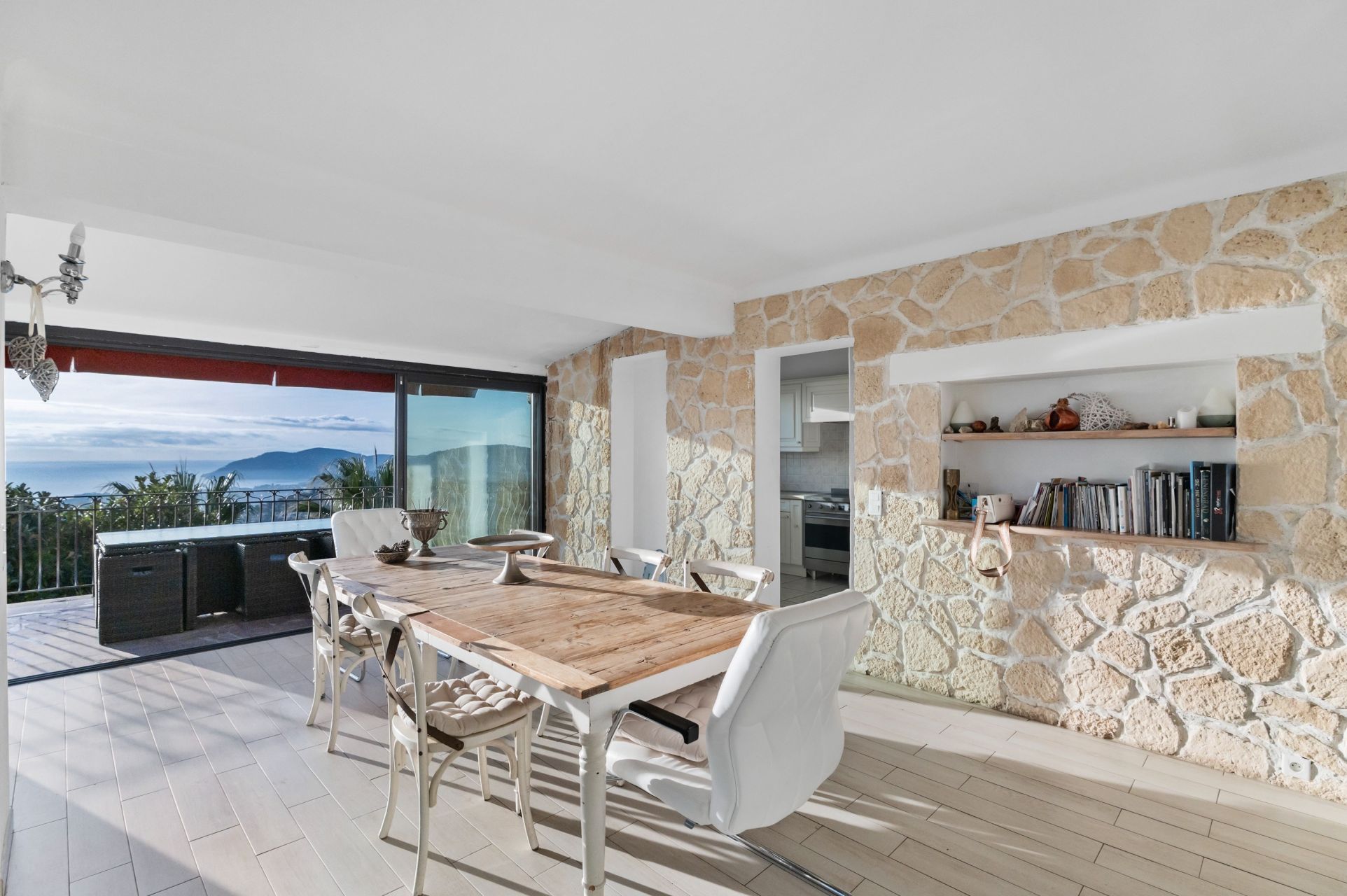 villa 8 Pièces en vente sur MANDELIEU LA NAPOULE (06210)