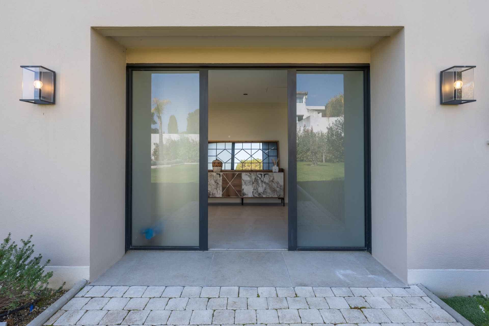 maison contemporaine 8 Pièces en vente sur MOUANS SARTOUX (06370)