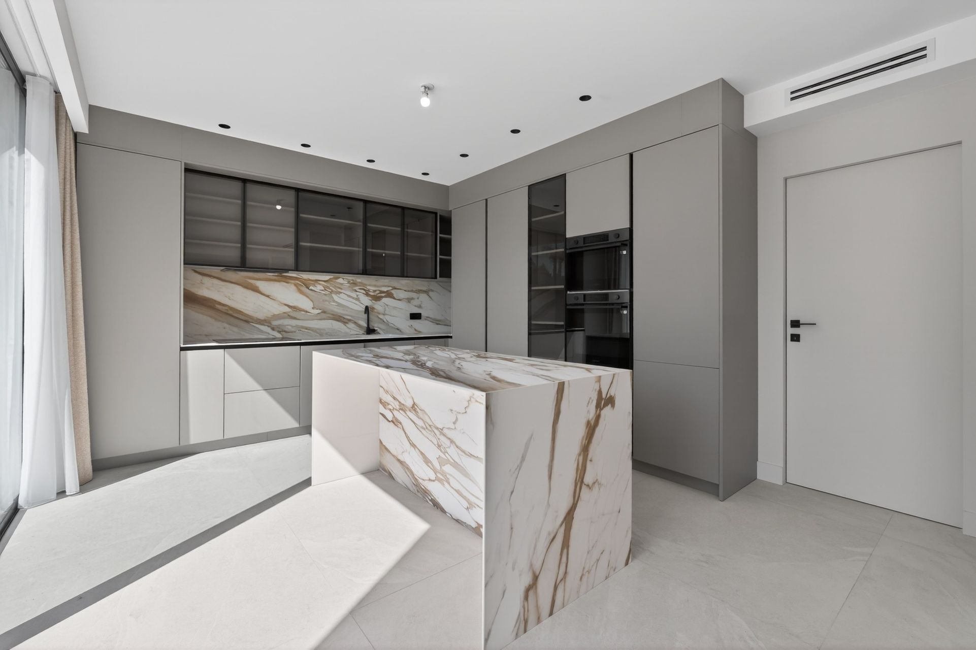 maison contemporaine 8 Pièces en vente sur MOUANS SARTOUX (06370)