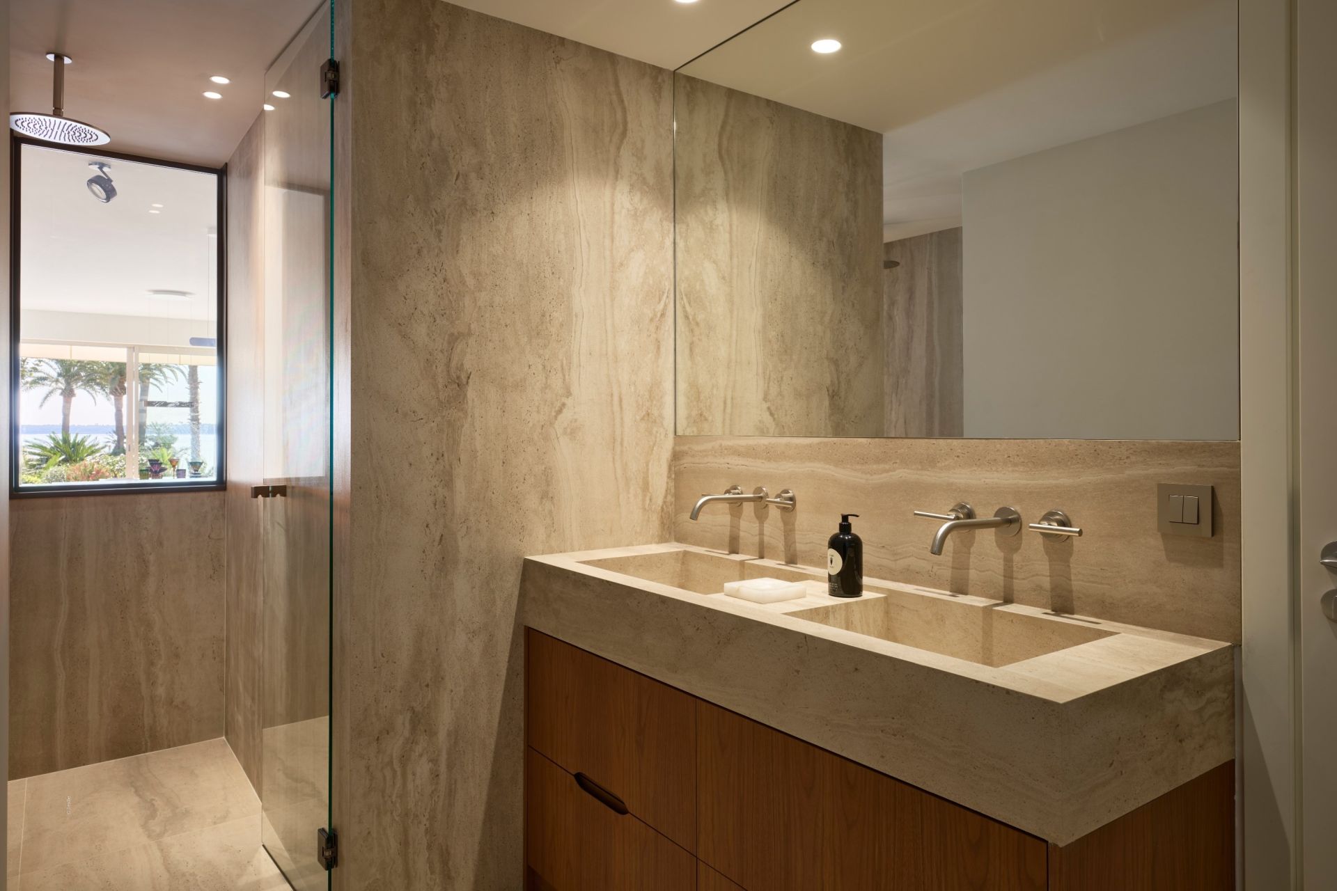 apartment 3 Rooms for sale on CANNES (06400)