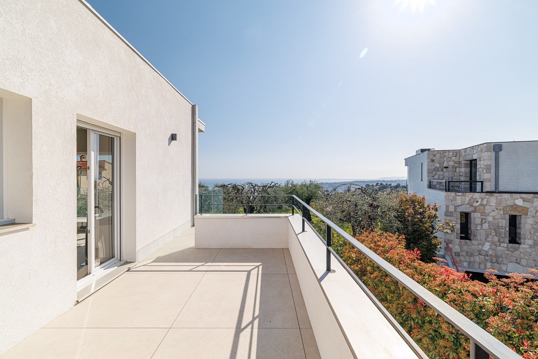 maison contemporaine 5 Pièces en vente sur NICE (06000)