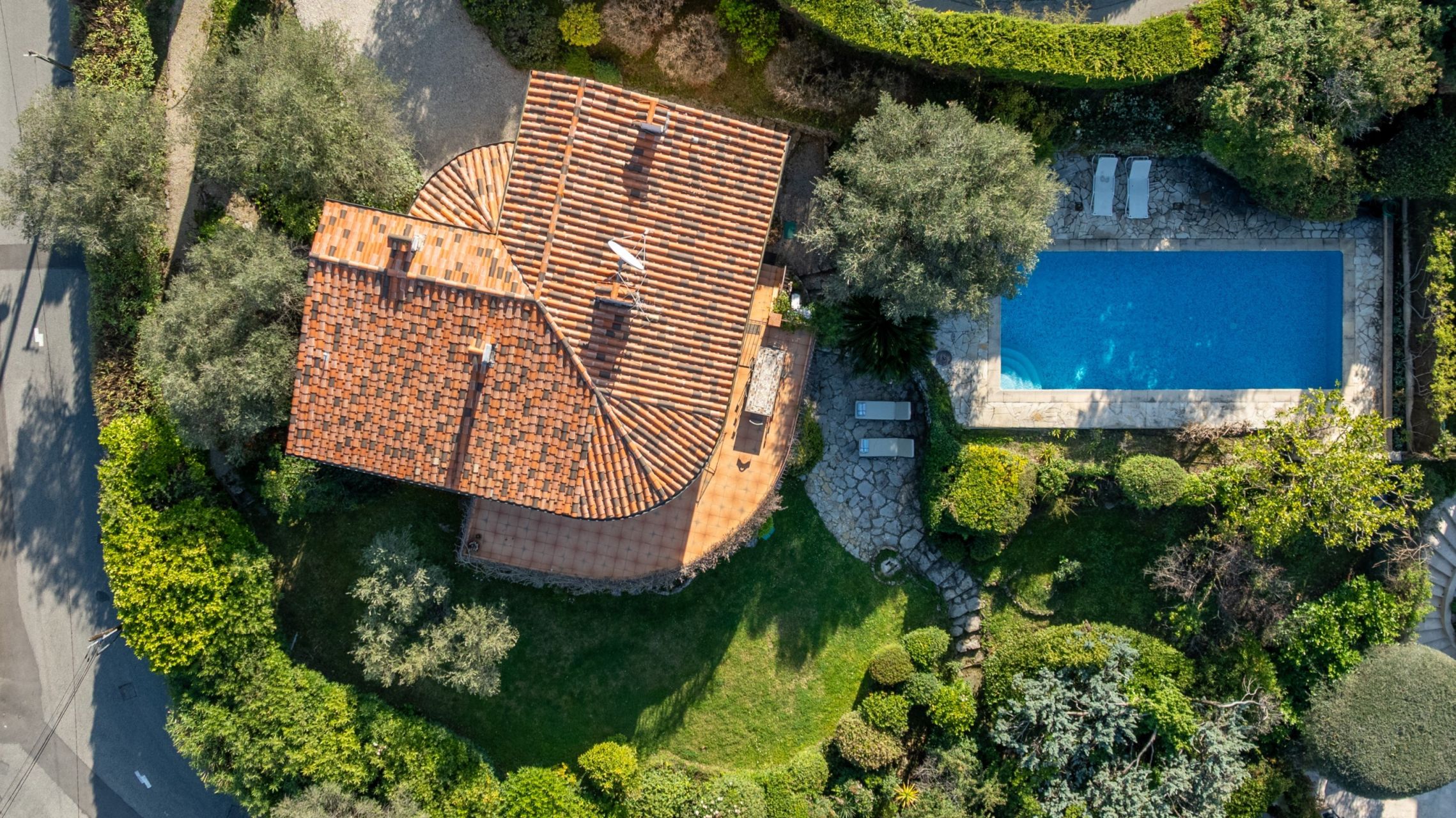 villa 5 Pièces en vente sur MOUGINS (06250)