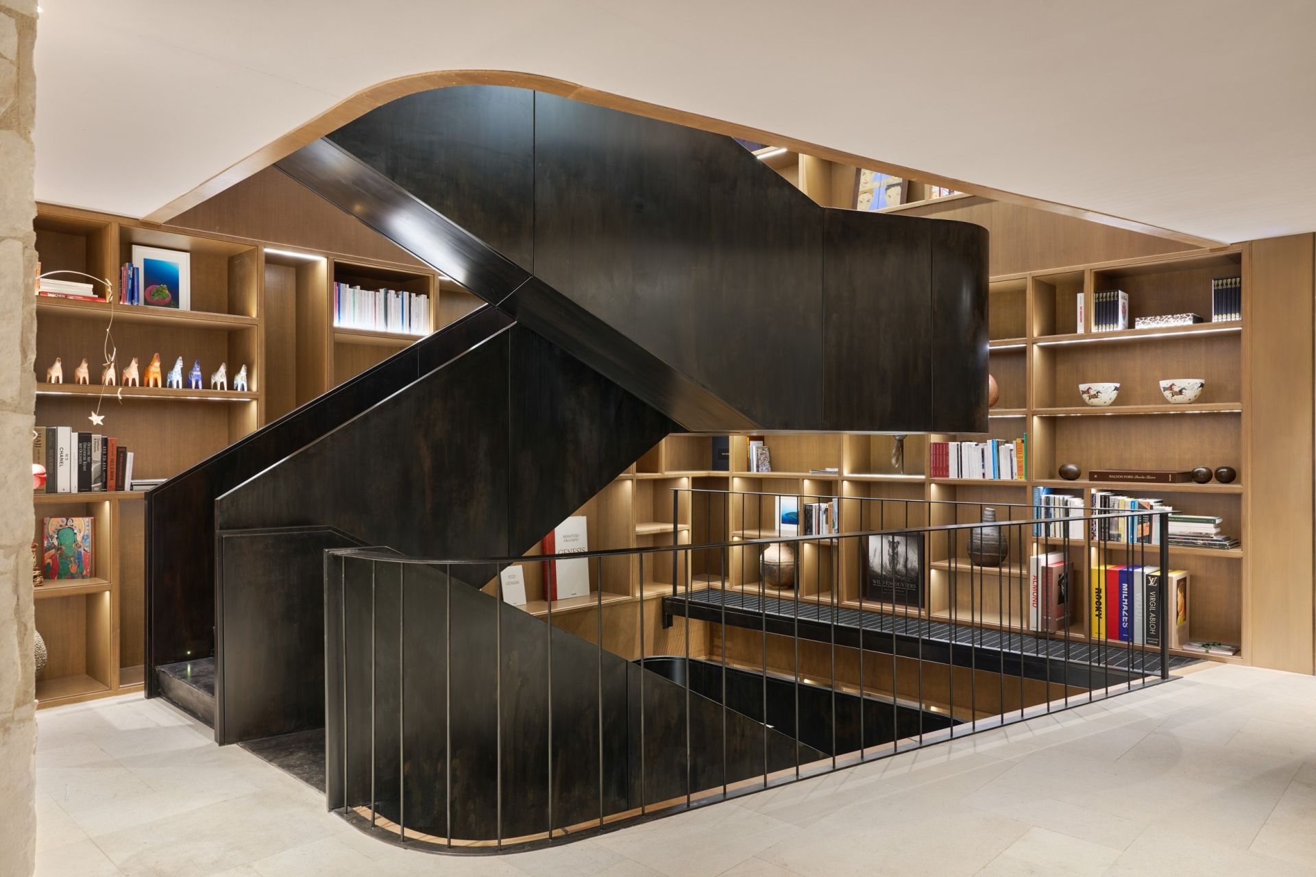 villa 10 Rooms for sale on VILLEFRANCHE SUR MER (06230)