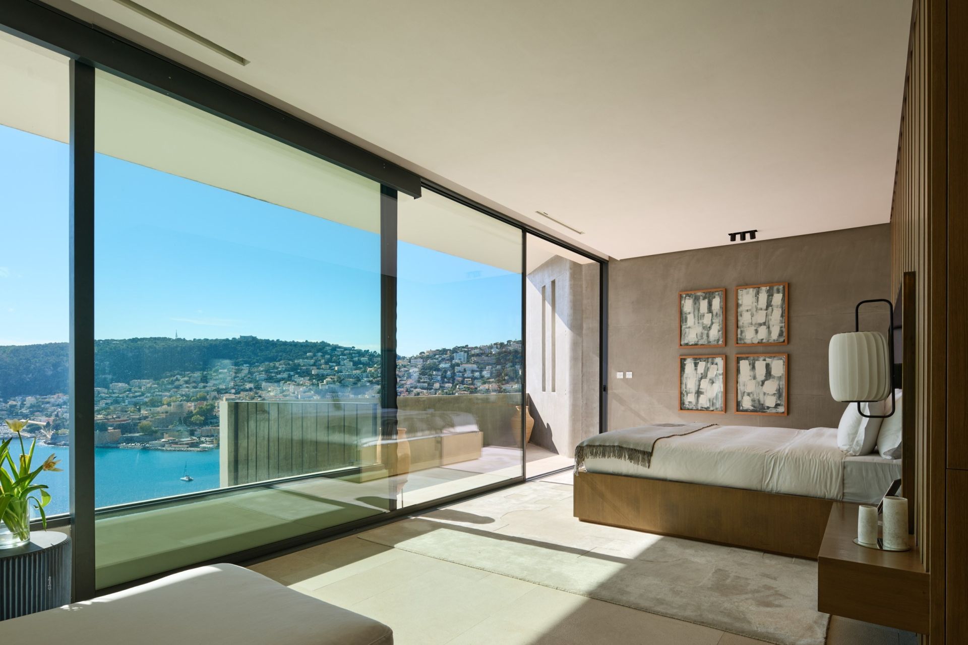 villa 10 Rooms for sale on VILLEFRANCHE SUR MER (06230)