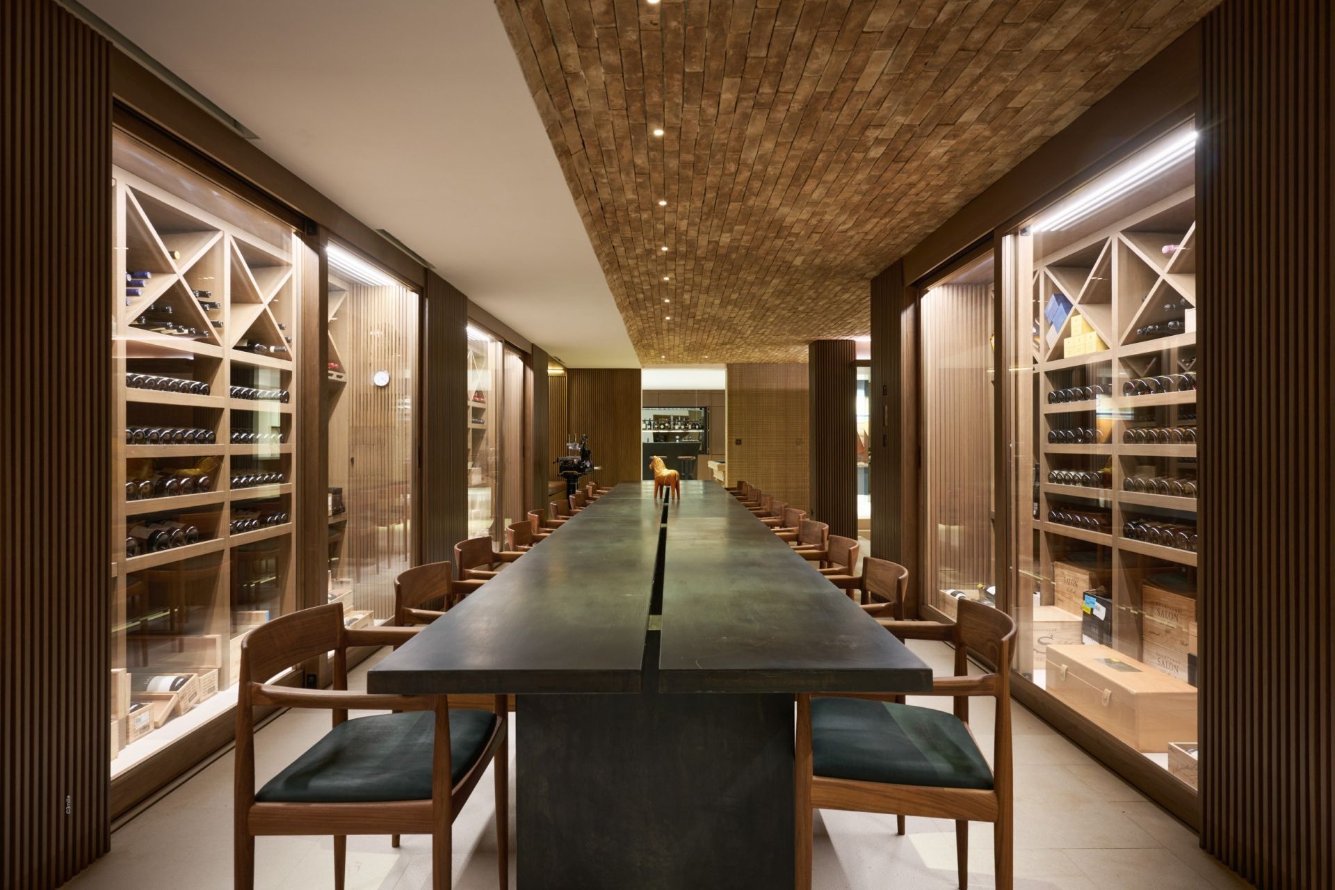 villa 10 Rooms for sale on VILLEFRANCHE SUR MER (06230)