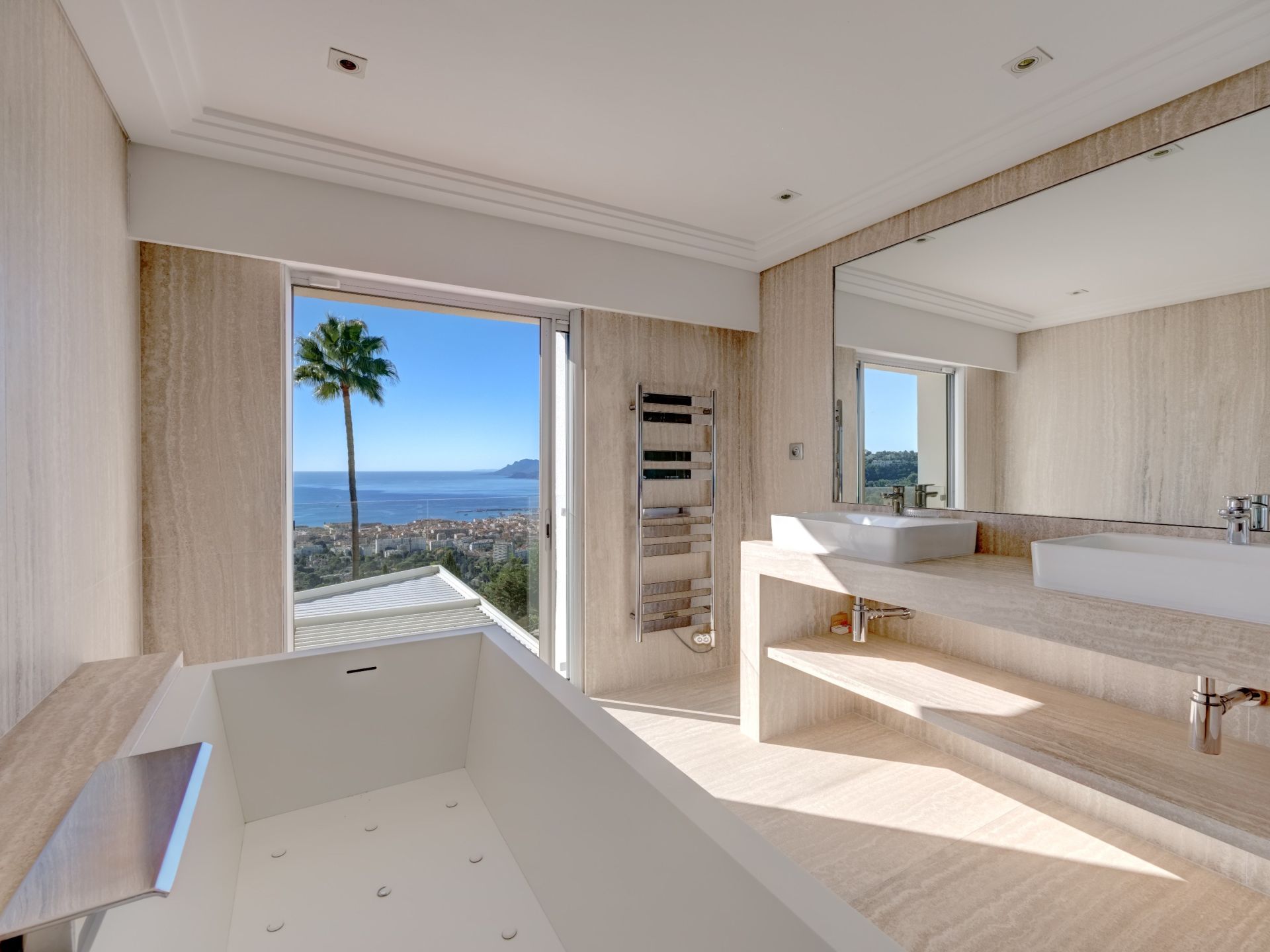 villa 7 Pièces en vente sur CANNES (06400)