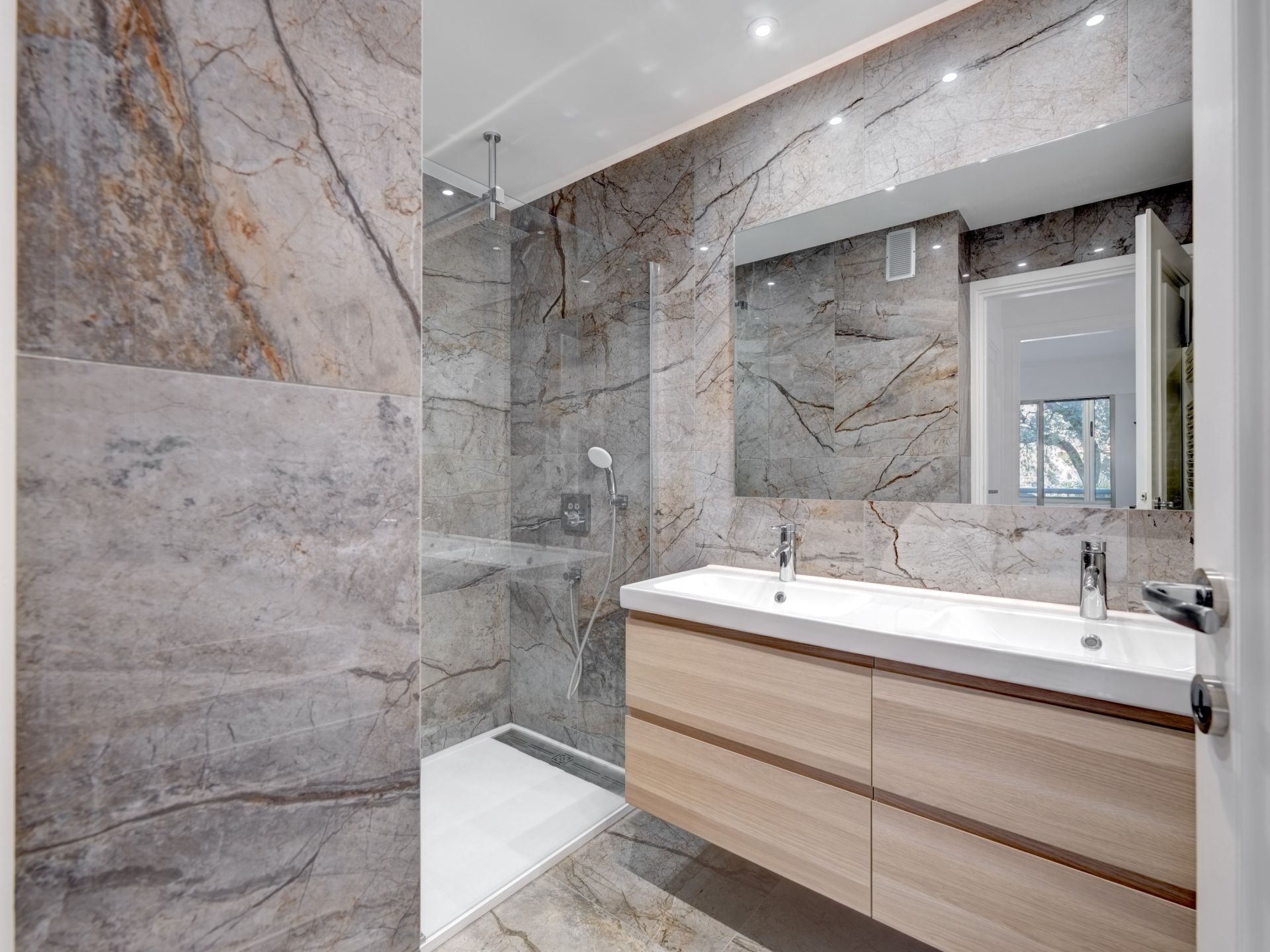 appartement 2 Pièces en vente sur LE CANNET (06110)