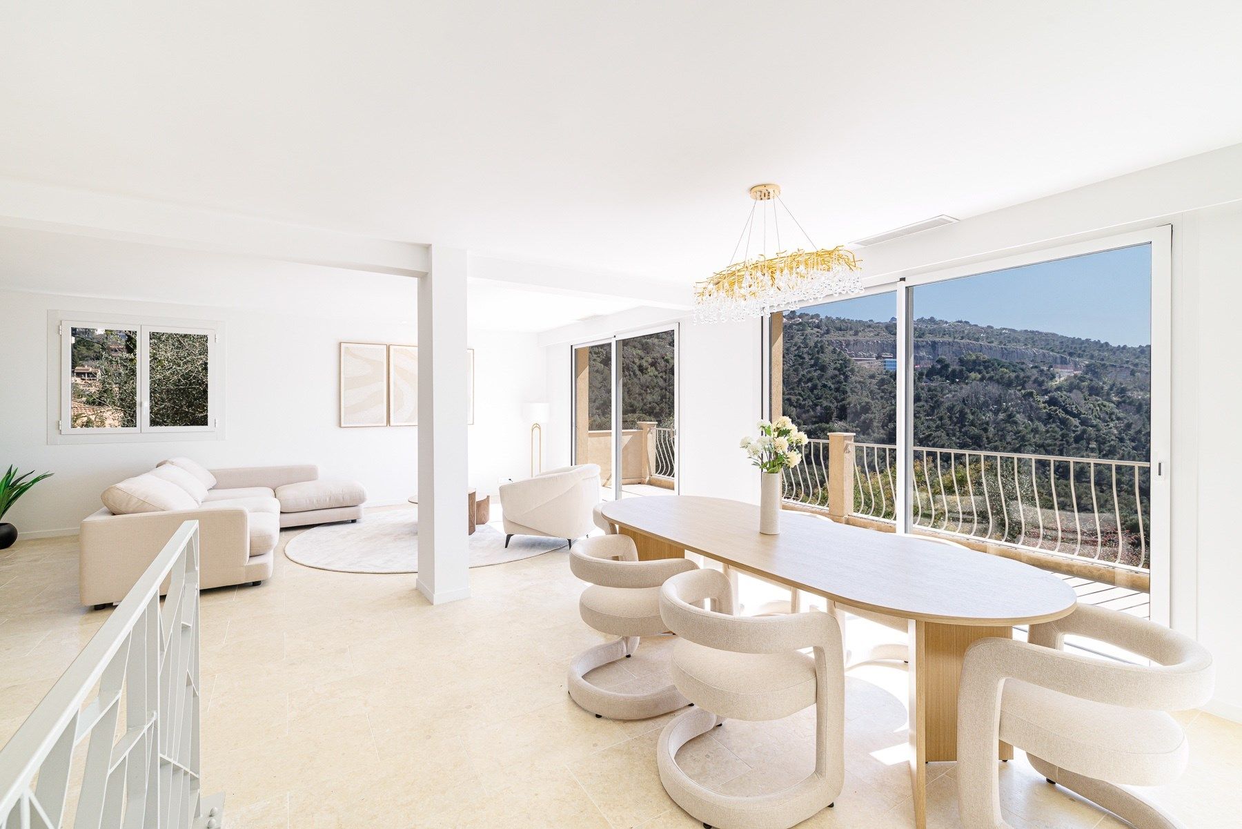 villa 6 Pièces en vente sur LA TURBIE (06320)