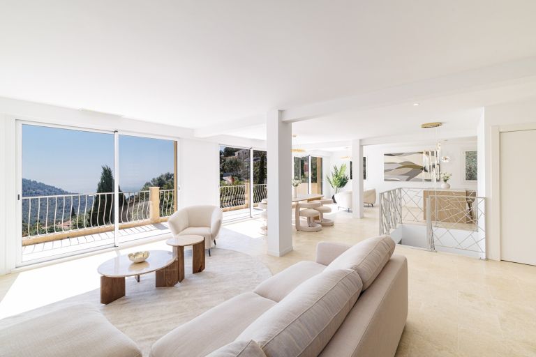 villa 6 Pièces en vente sur LA TURBIE (06320)