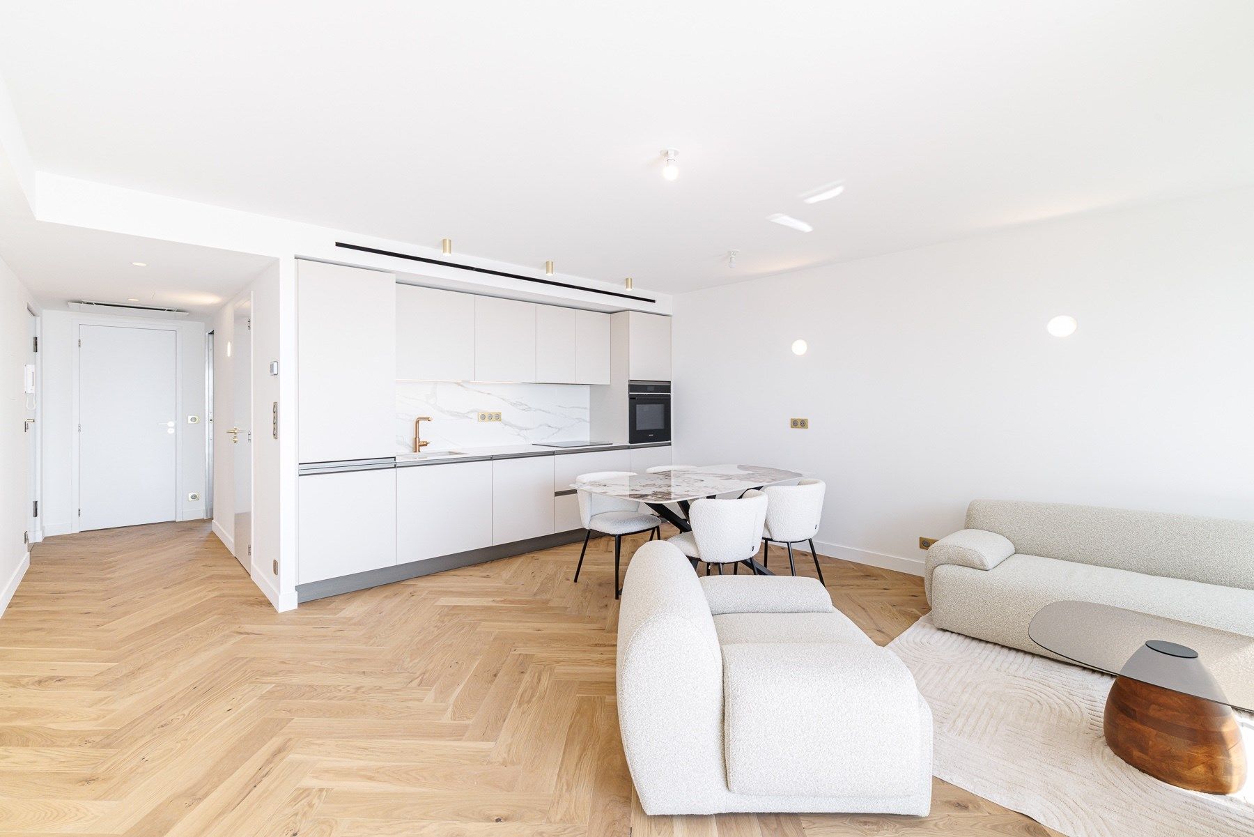 penthouse 3 Rooms for sale on BEAUSOLEIL (06240)