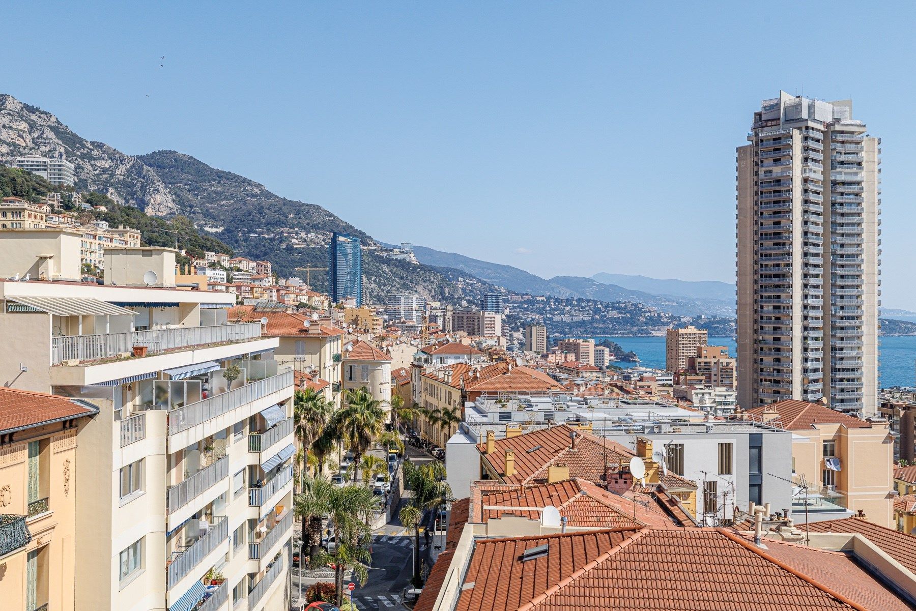 penthouse 3 Rooms for sale on BEAUSOLEIL (06240)