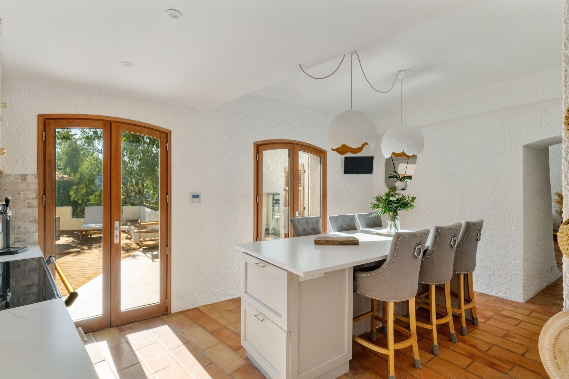 villa 8 Rooms for sale on LES ADRETS DE L ESTEREL (83600)