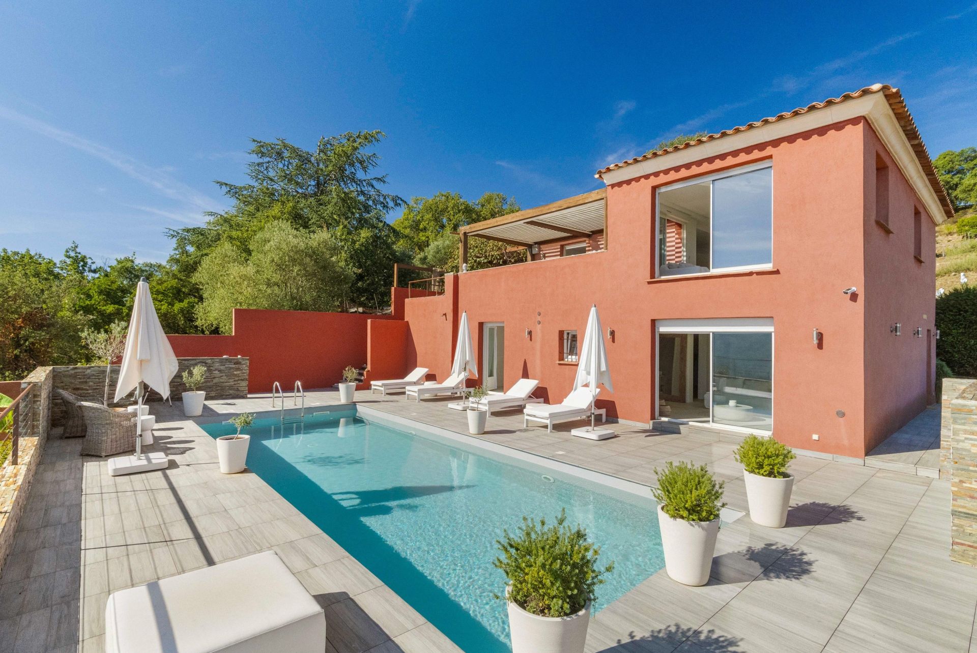 villa 5 Pièces en vente sur LES ADRETS DE L ESTEREL (83600)