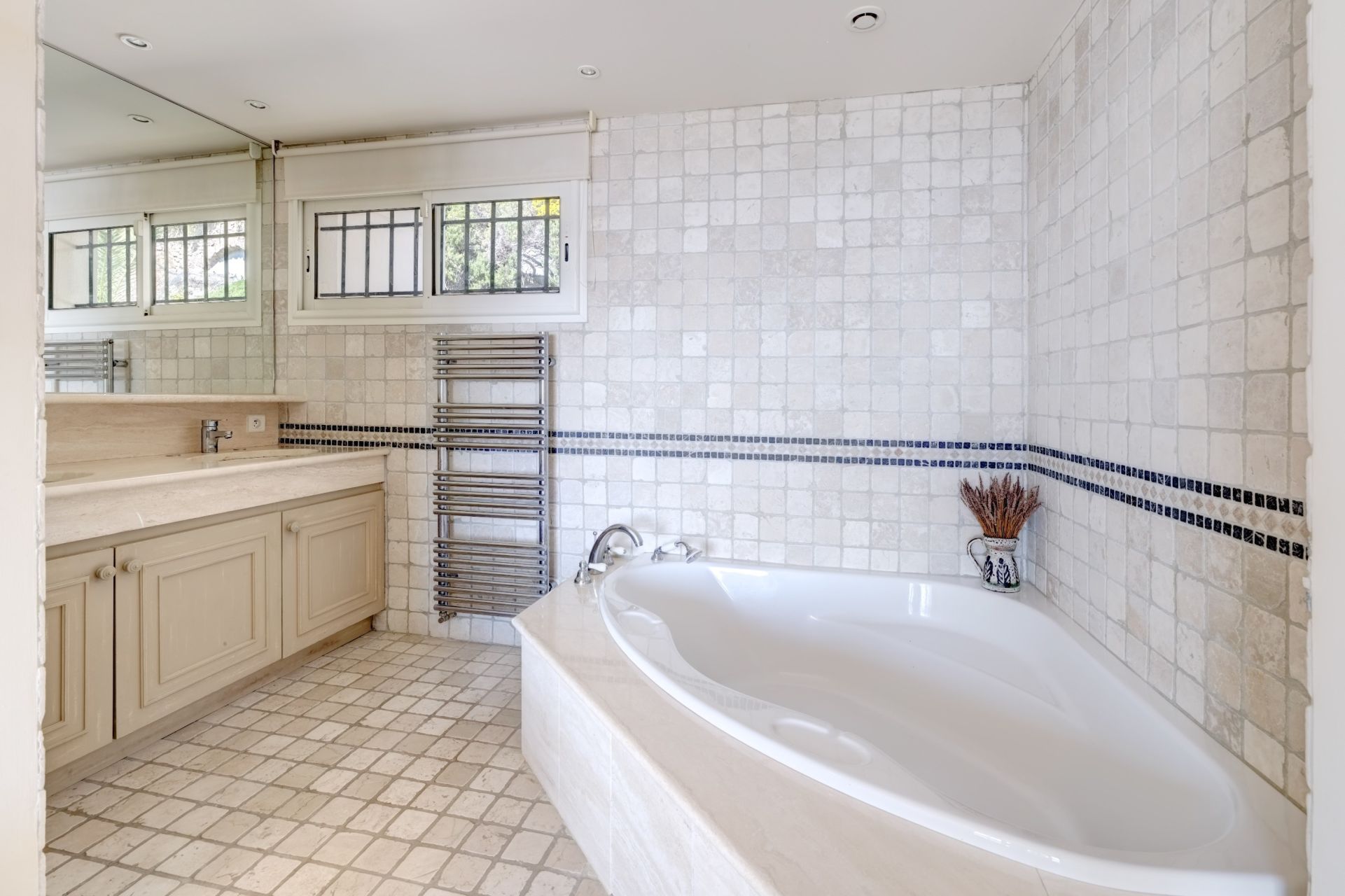 appartement 2 Pièces en vente sur CANNES (06400)