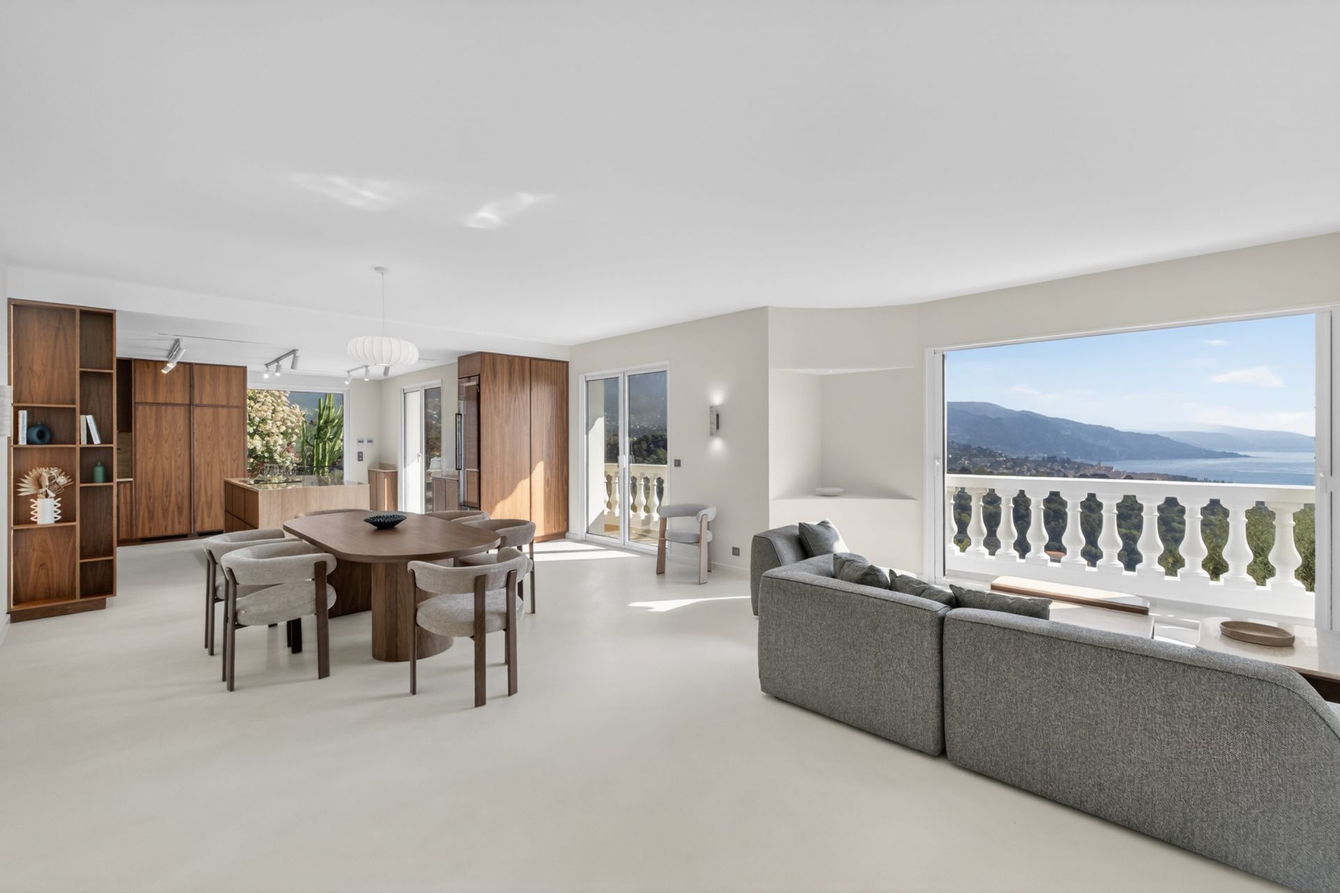 mansion 9 Rooms for sale on ROQUEBRUNE CAP MARTIN (06190)