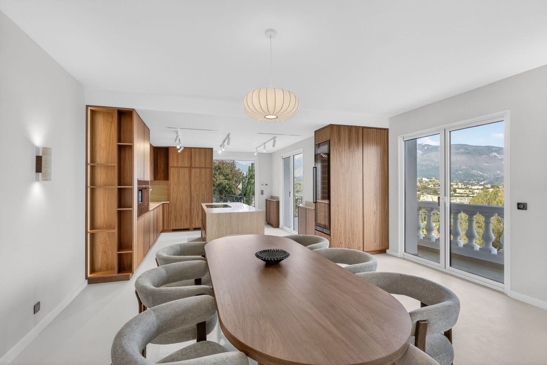 mansion 9 Rooms for sale on ROQUEBRUNE CAP MARTIN (06190)