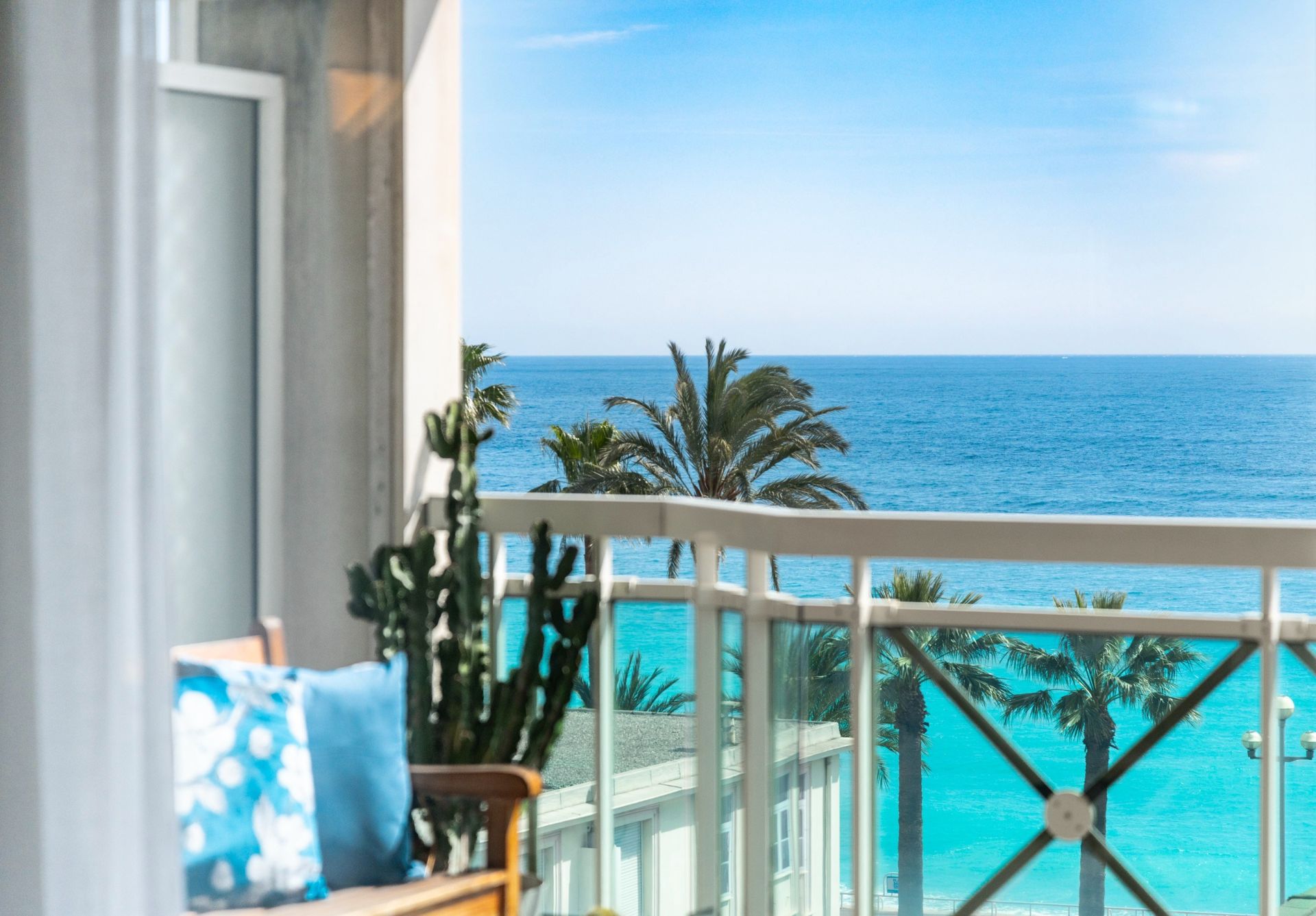 apartment 4 Rooms for sale on NICE (06000)