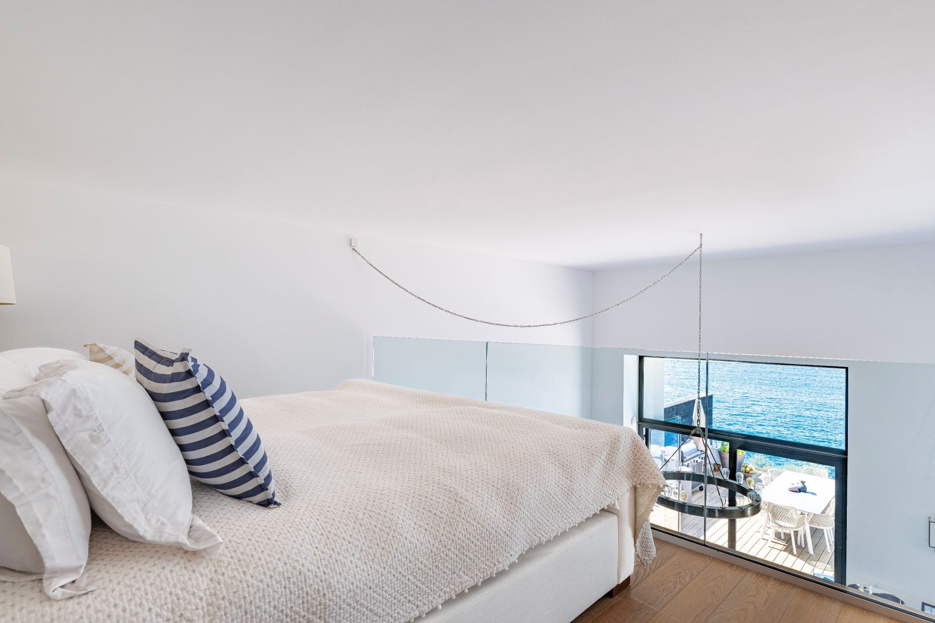 apartment 4 Rooms for sale on NICE (06000)