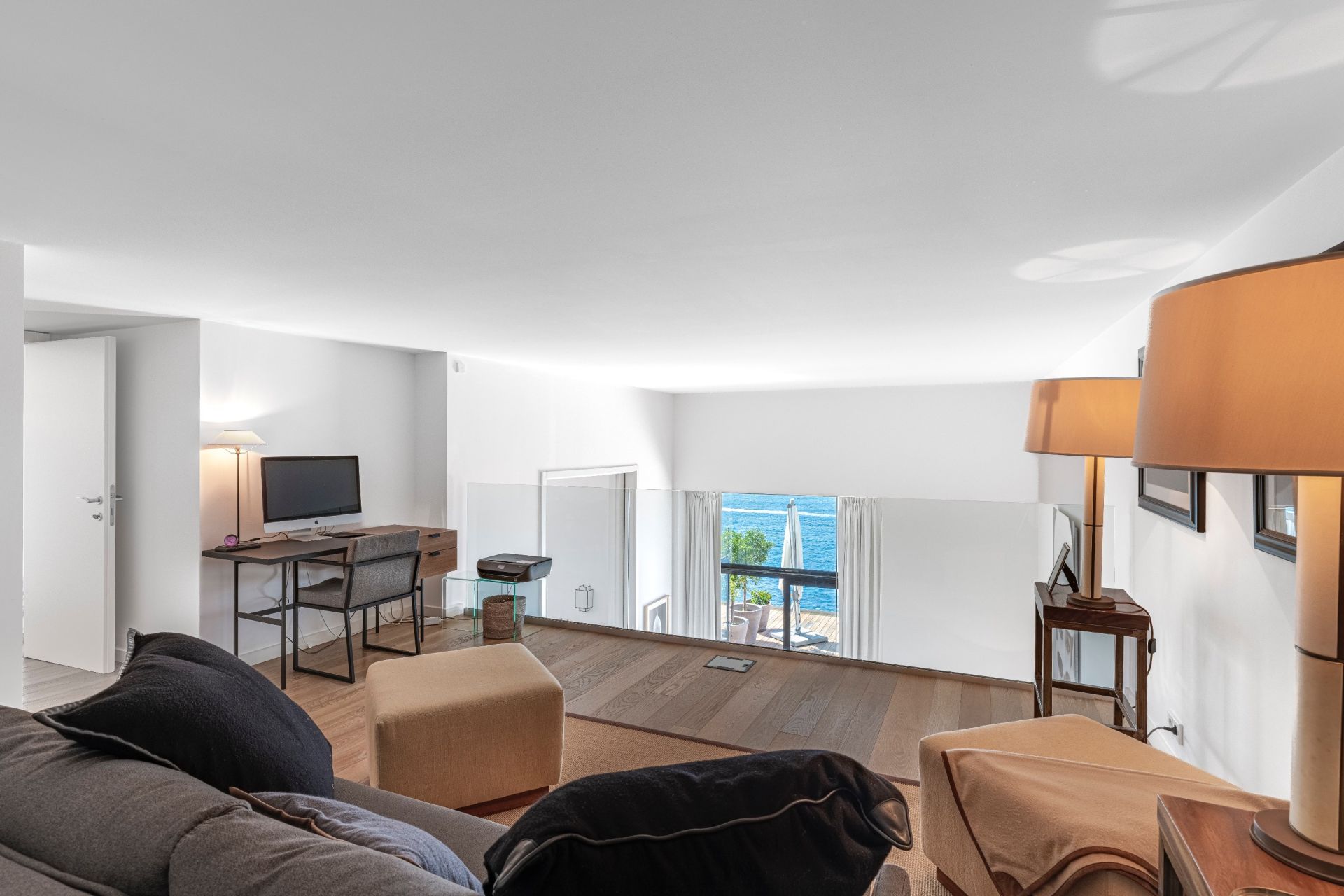 apartment 4 Rooms for sale on NICE (06000)