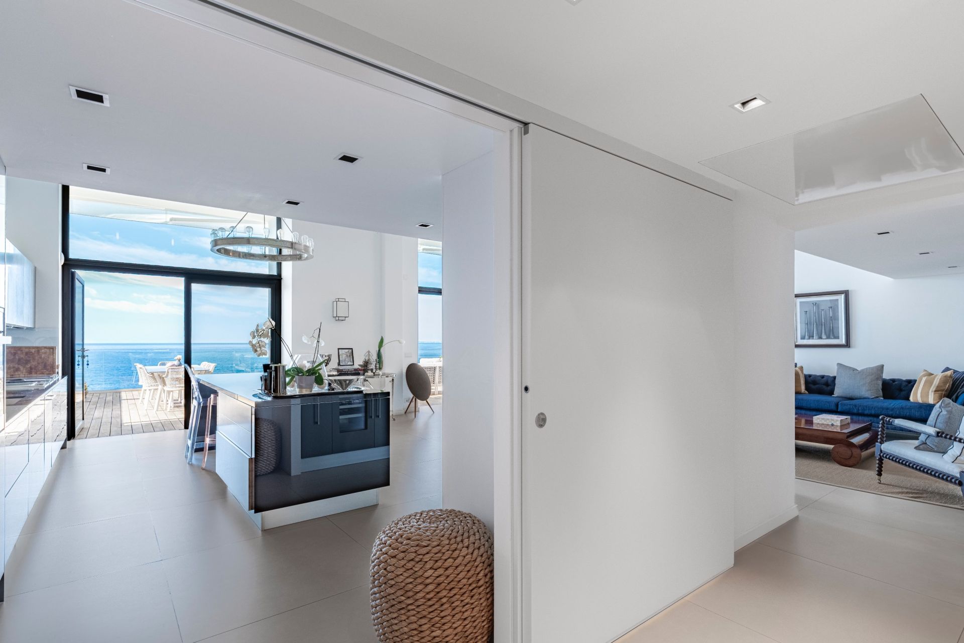 apartment 4 Rooms for sale on NICE (06000)