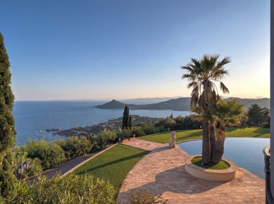 Vente Bastide Saint-Raphaël 7&nbsp;Pièces 390&nbsp;m²