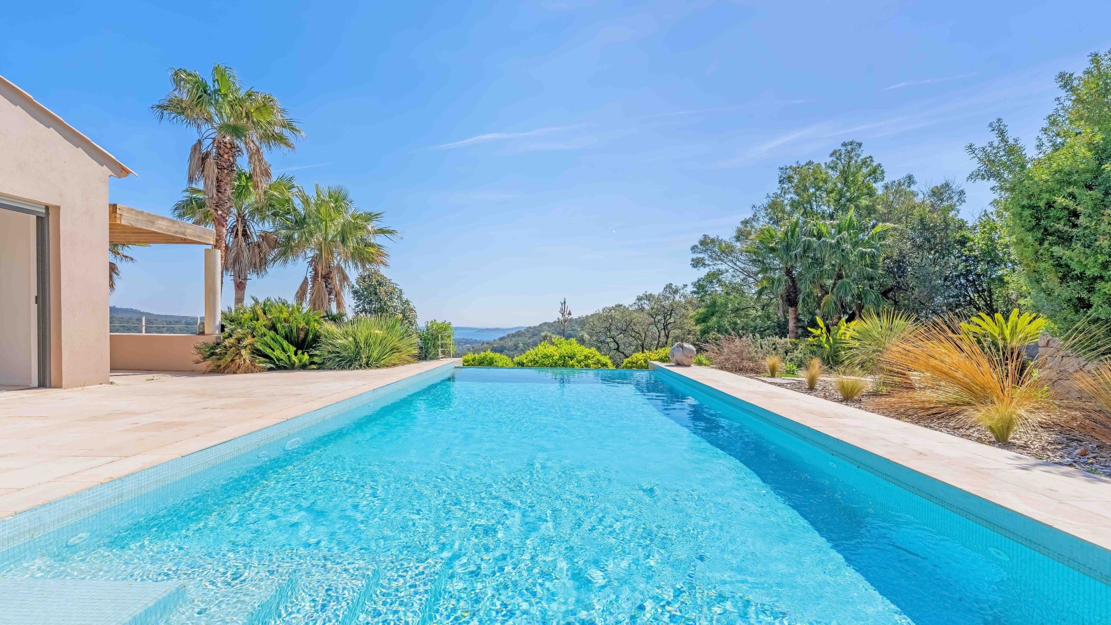 villa 8 Pièces en vente sur GRIMAUD (83310)