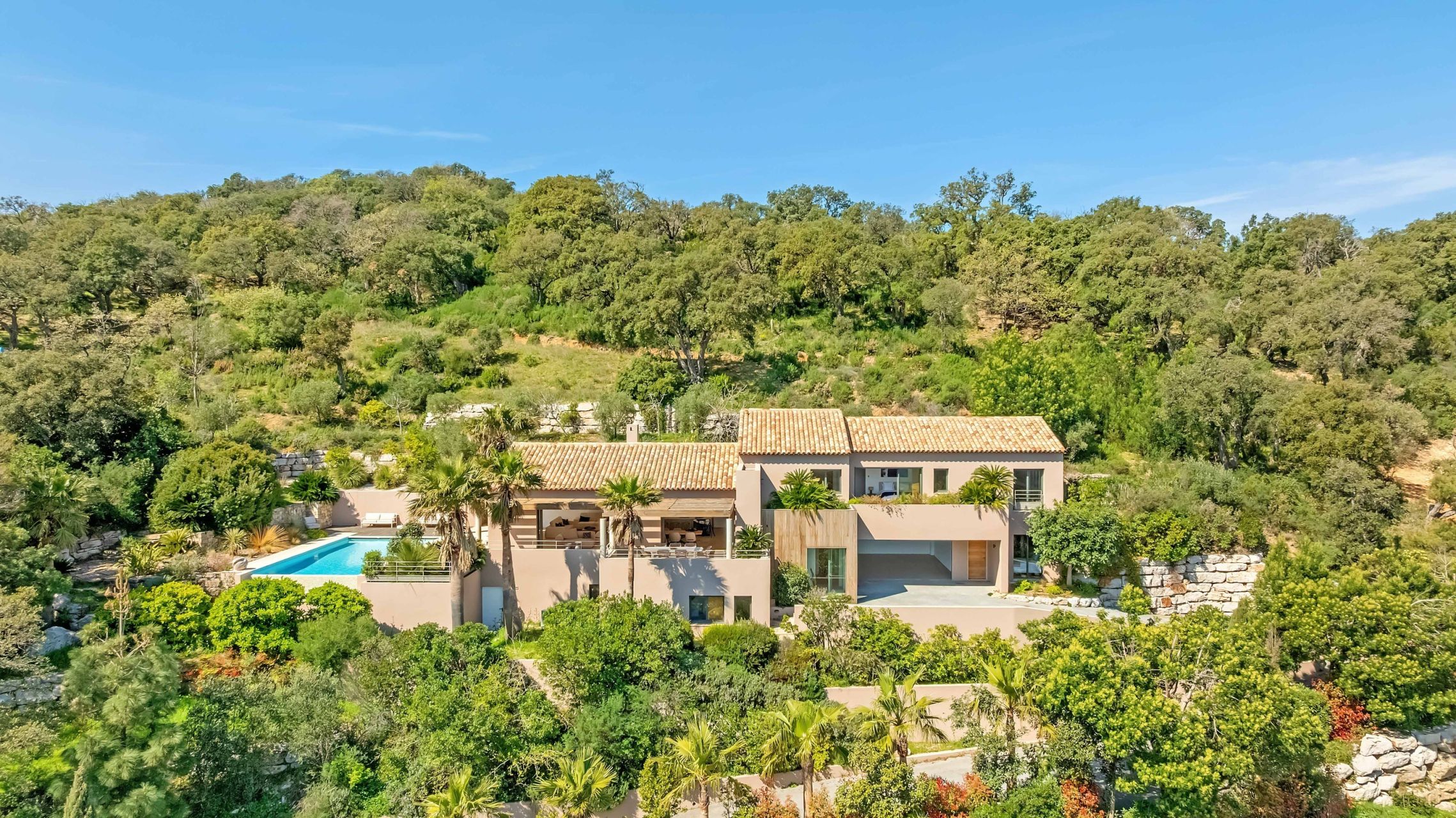 villa 8 Pièces en vente sur GRIMAUD (83310)