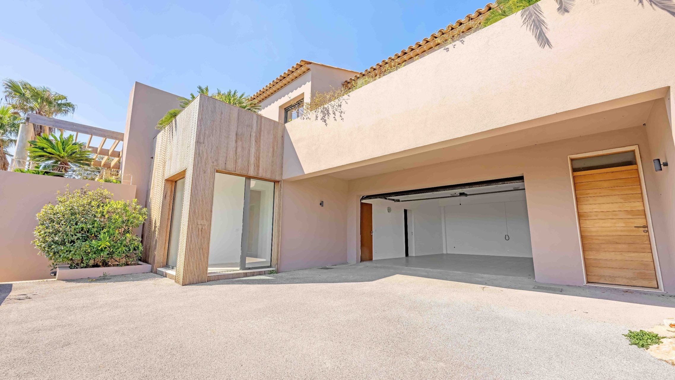 villa 8 Pièces en vente sur GRIMAUD (83310)