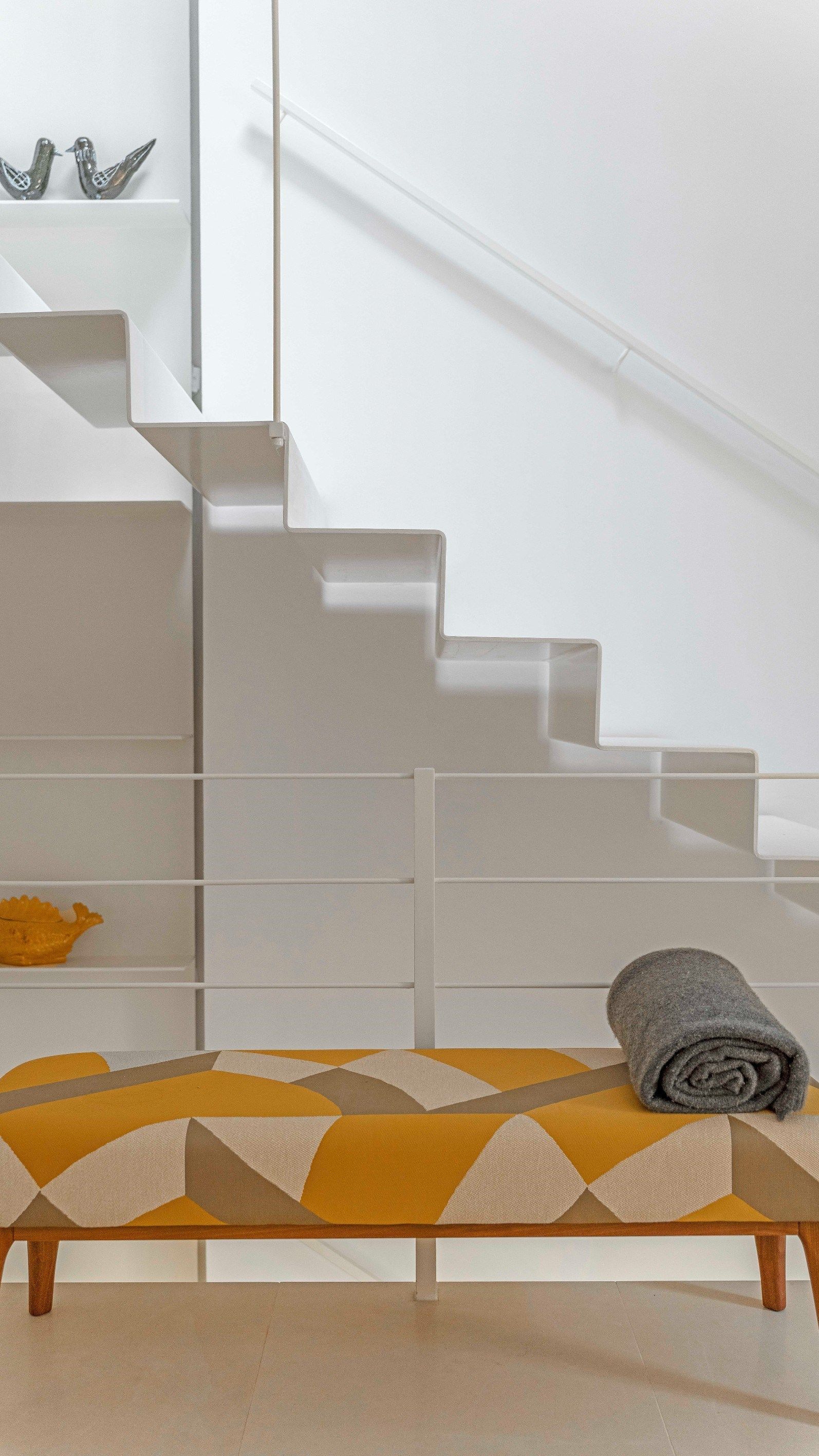 contemporary house 4 Rooms for sale on ST TROPEZ (83990)