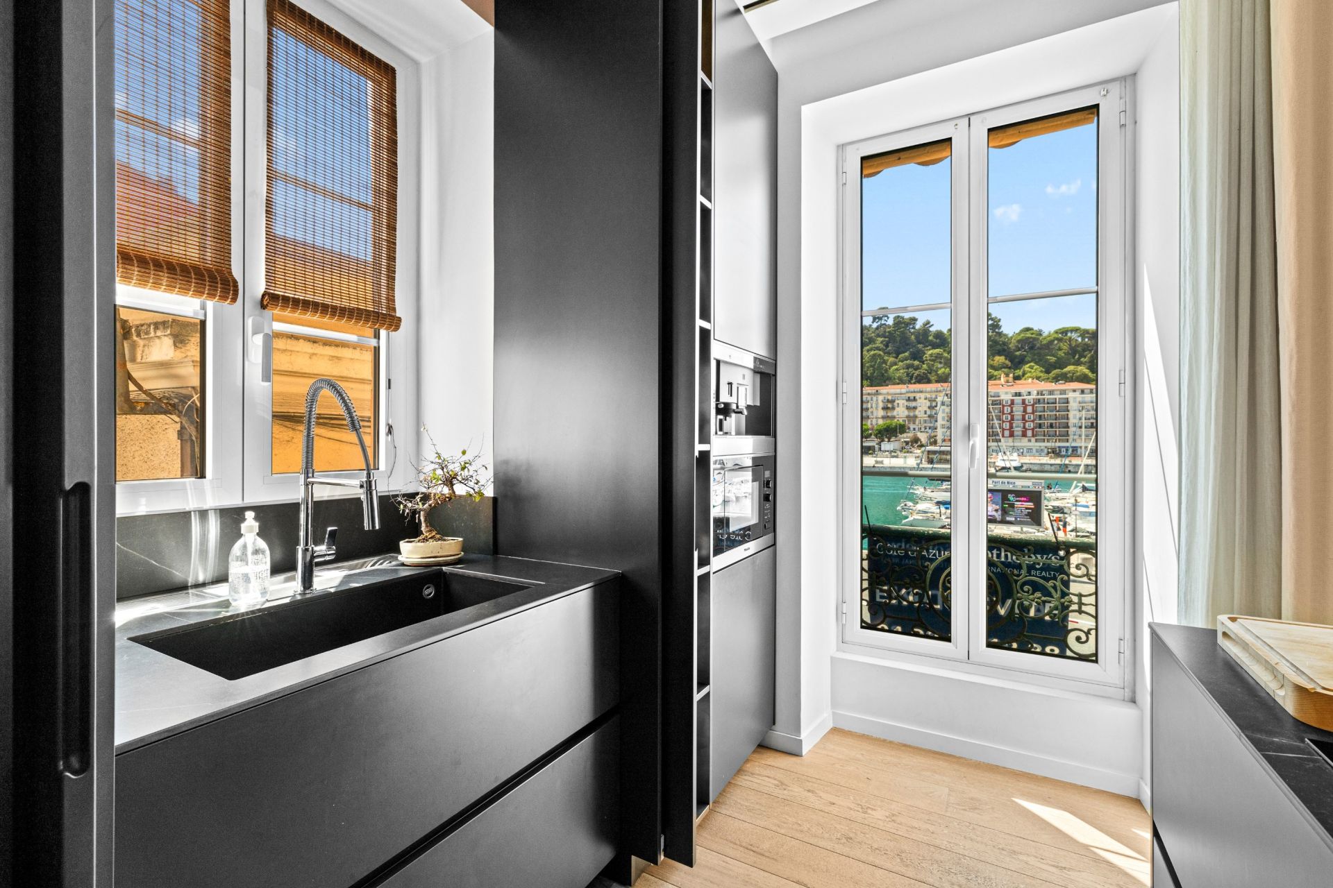 apartment 3 Rooms for sale on NICE (06000)