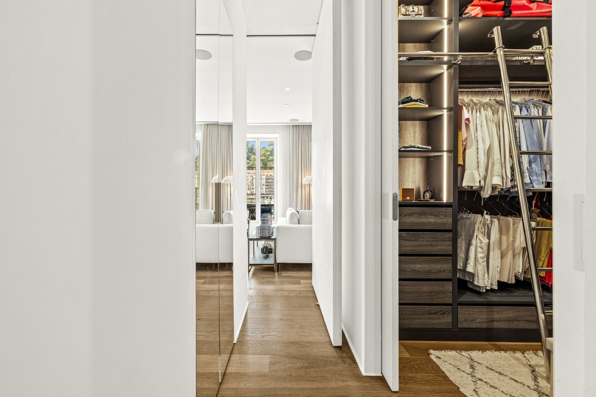 apartment 3 Rooms for sale on NICE (06000)