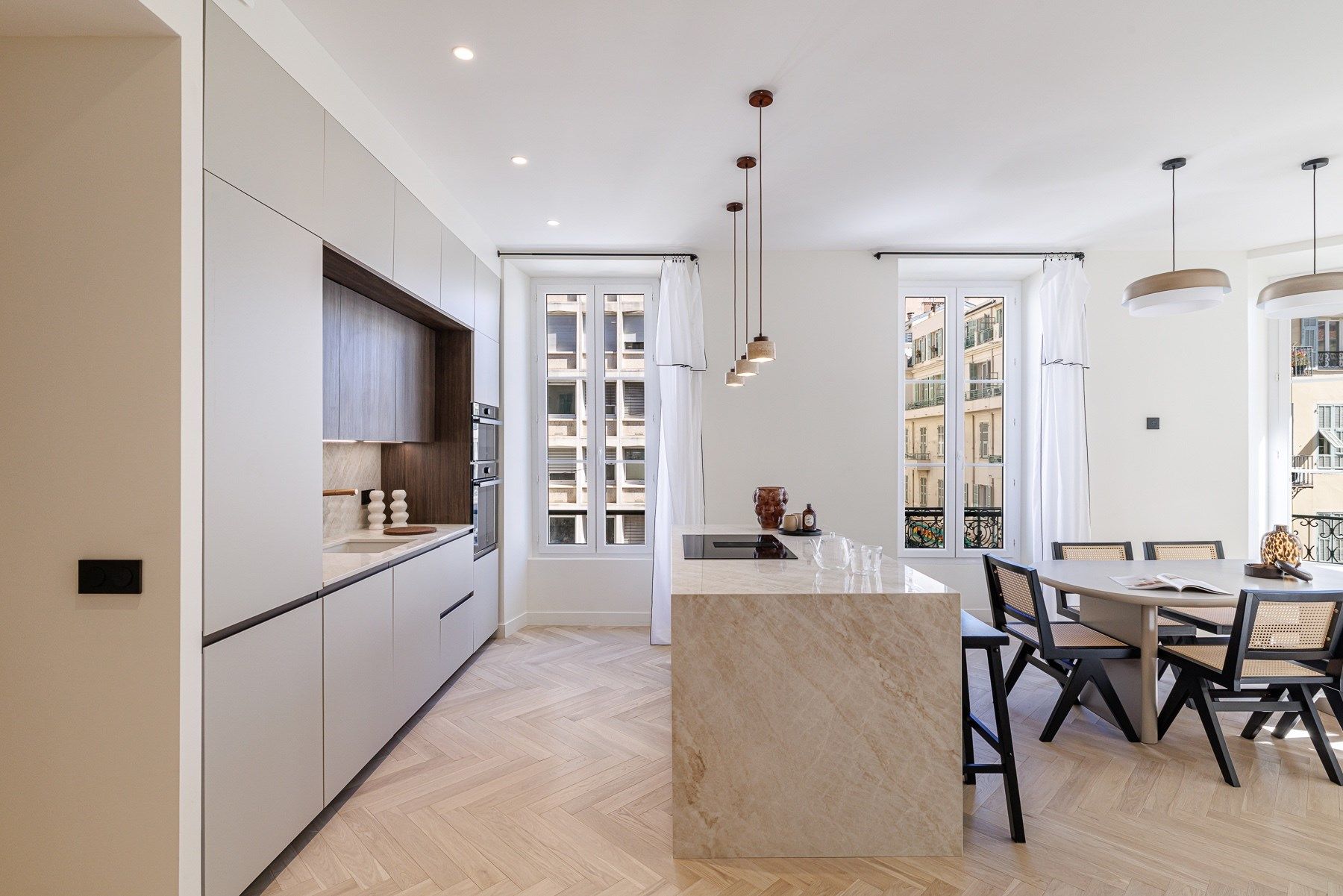 apartment 4 Rooms for sale on NICE (06000)