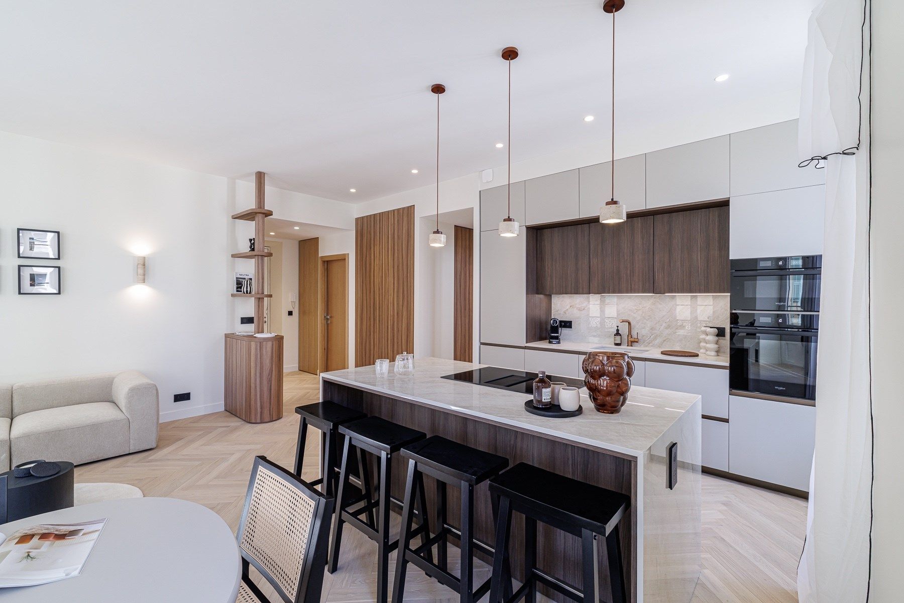 apartment 4 Rooms for sale on NICE (06000)