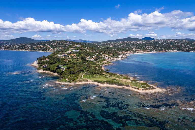 villa 15 Pièces en vente sur GRIMAUD (83310)