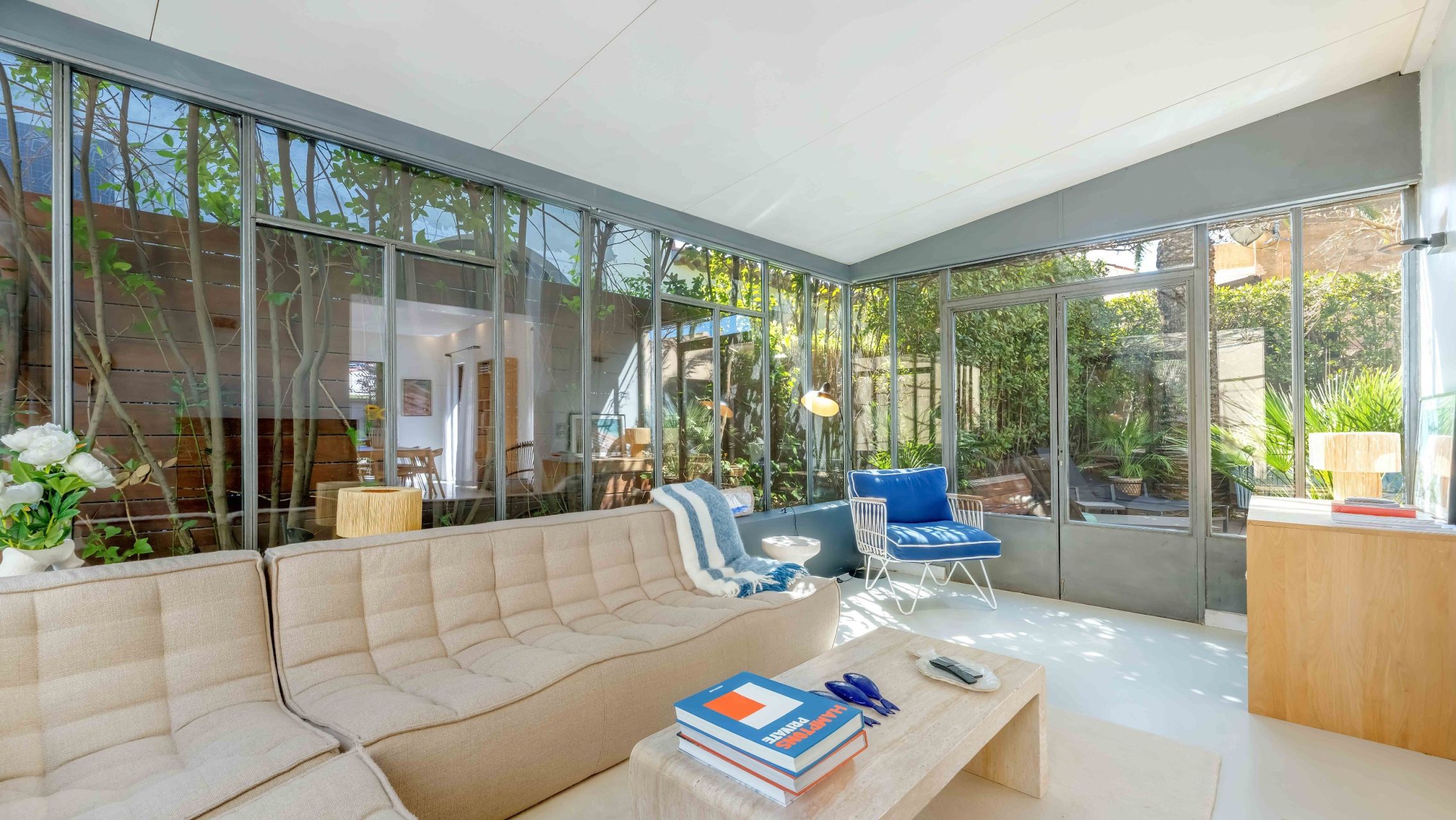 maison 8 Pièces en vente sur ST TROPEZ (83990)