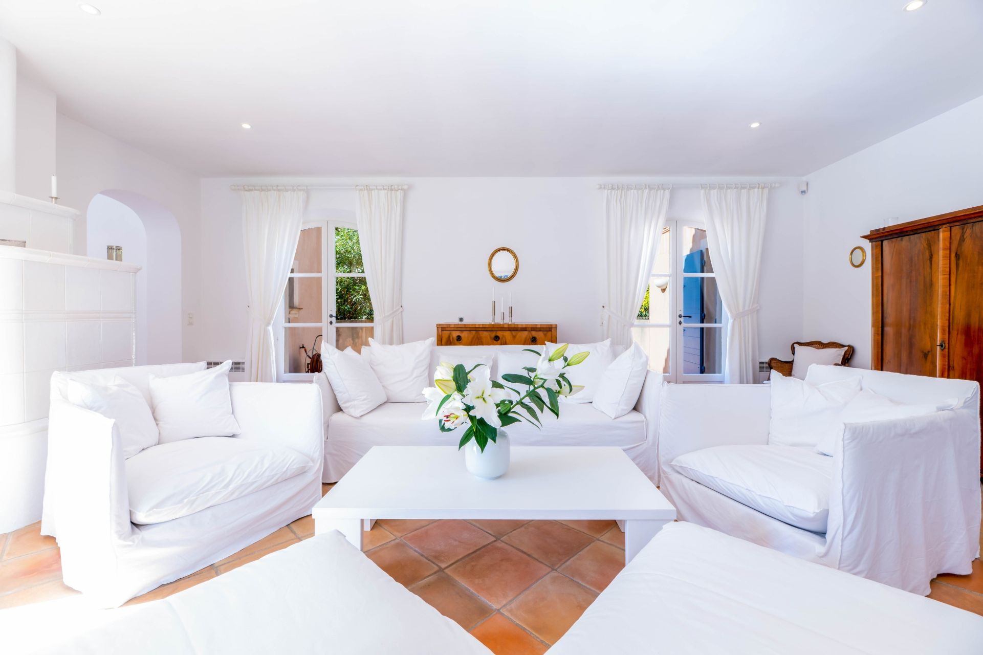 provencal house 6 Rooms for sale on ST TROPEZ (83990)