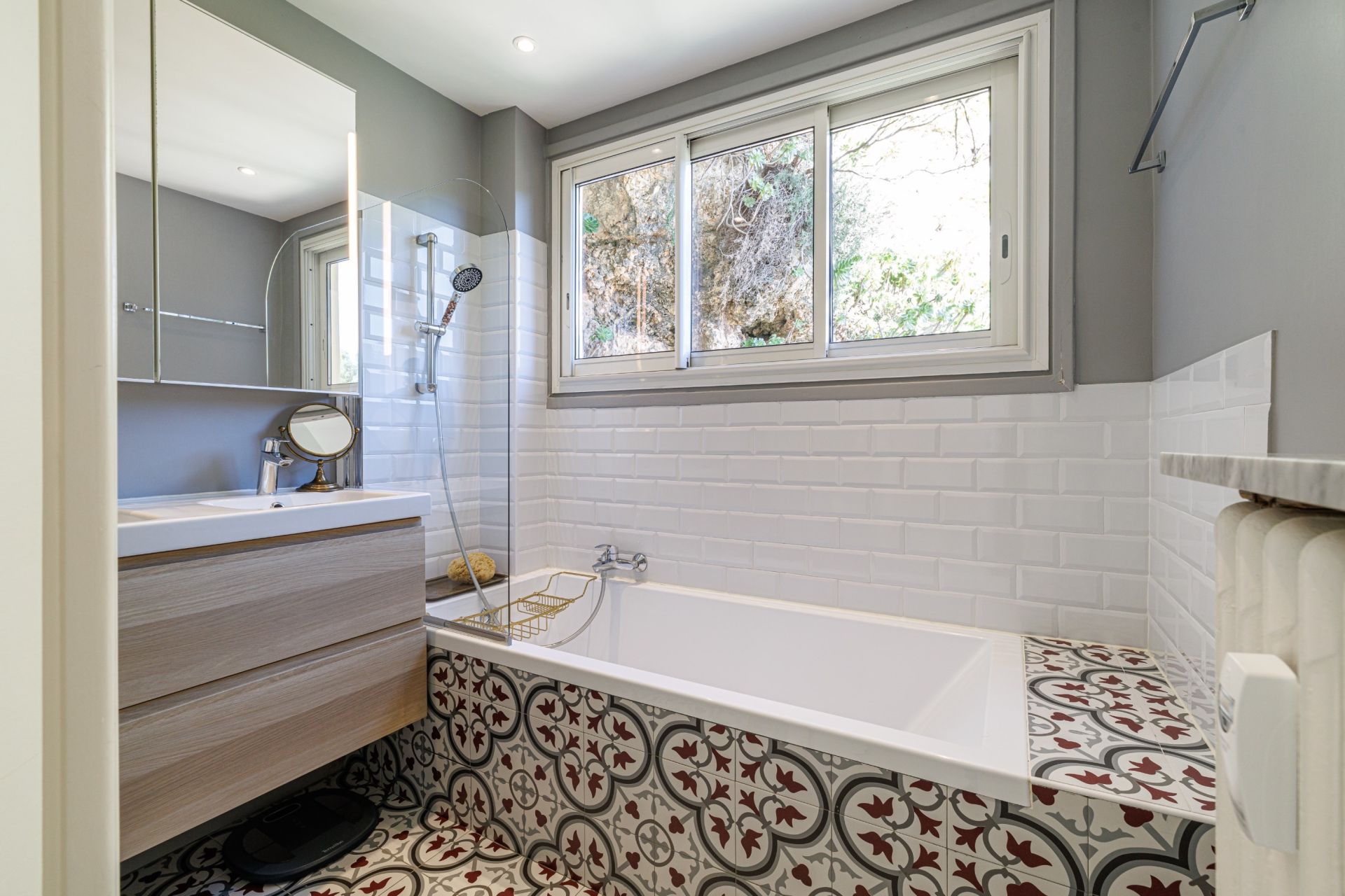 apartment 2 Rooms for sale on VILLEFRANCHE SUR MER (06230)