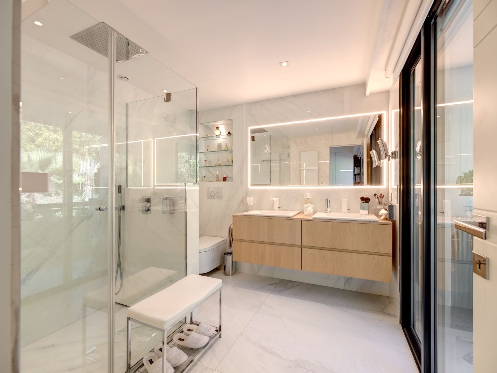 apartment 3 Rooms for sale on LE CANNET (06110)