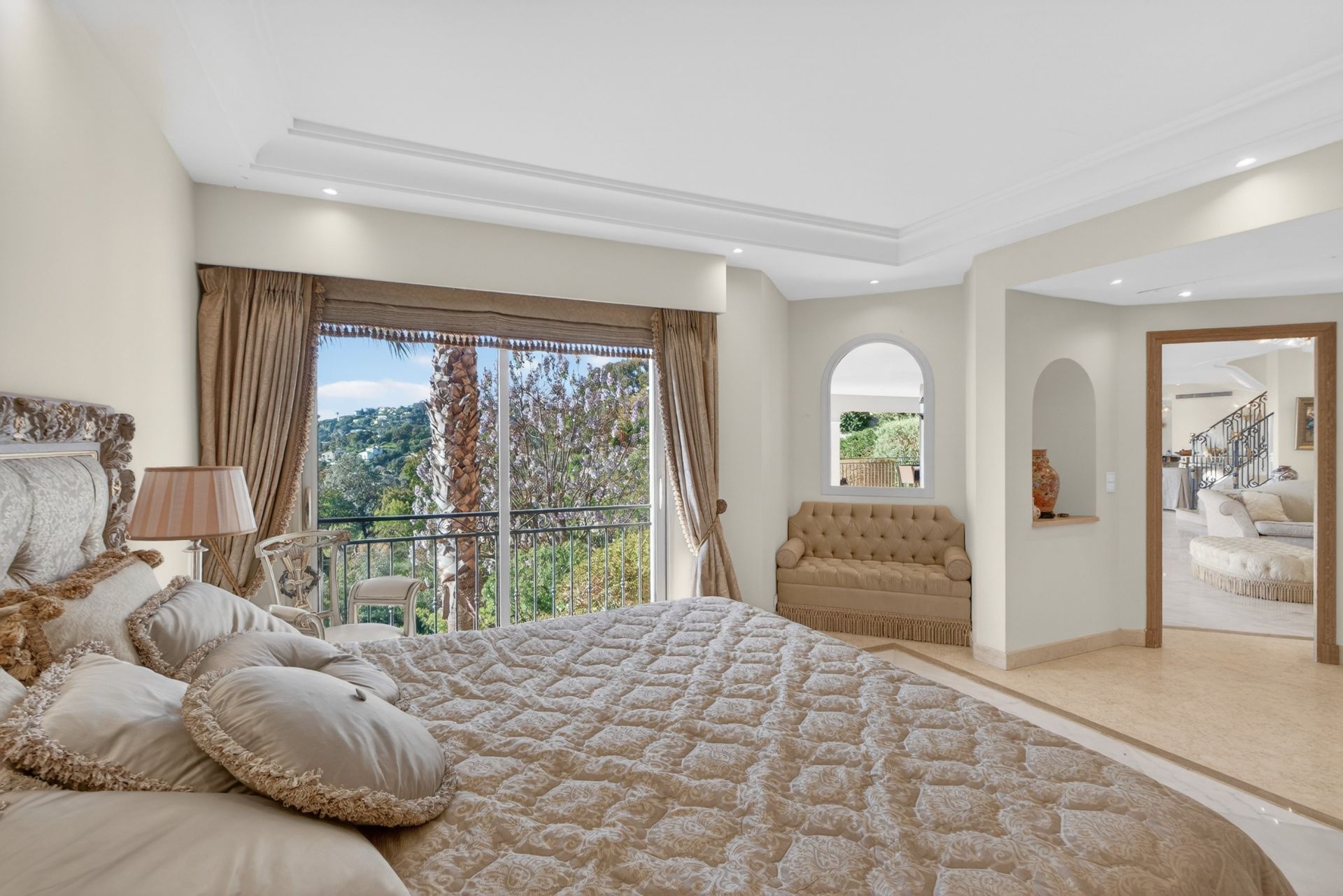 villa 5 Pièces en vente sur MANDELIEU LA NAPOULE (06210)