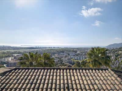 Vente Villa Mandelieu-la-Napoule 5&nbsp;Pièces 240&nbsp;m²