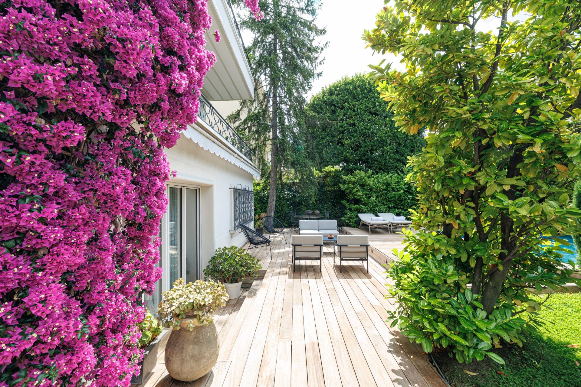 mansion (hôtel particulier) 10 Rooms for sale on NICE (06000)