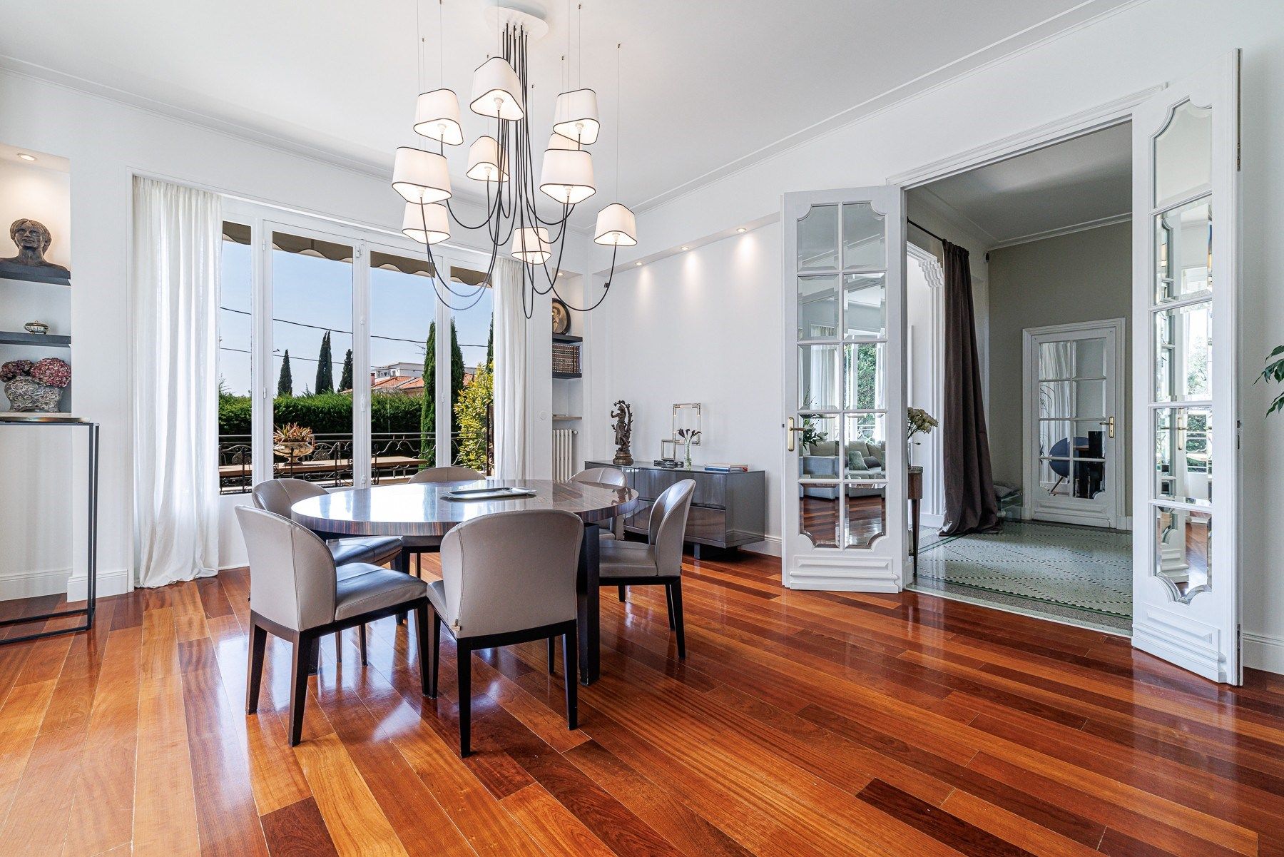 mansion (hôtel particulier) 10 Rooms for sale on NICE (06000)