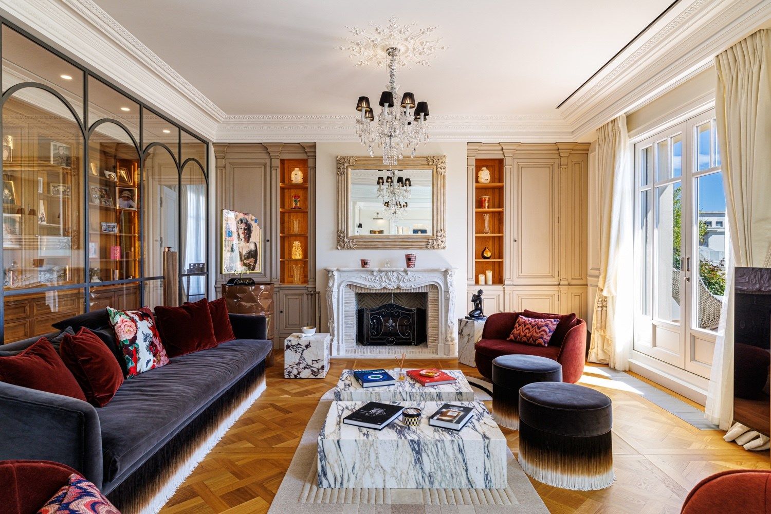 apartment 8 Rooms for sale on NICE (06000)