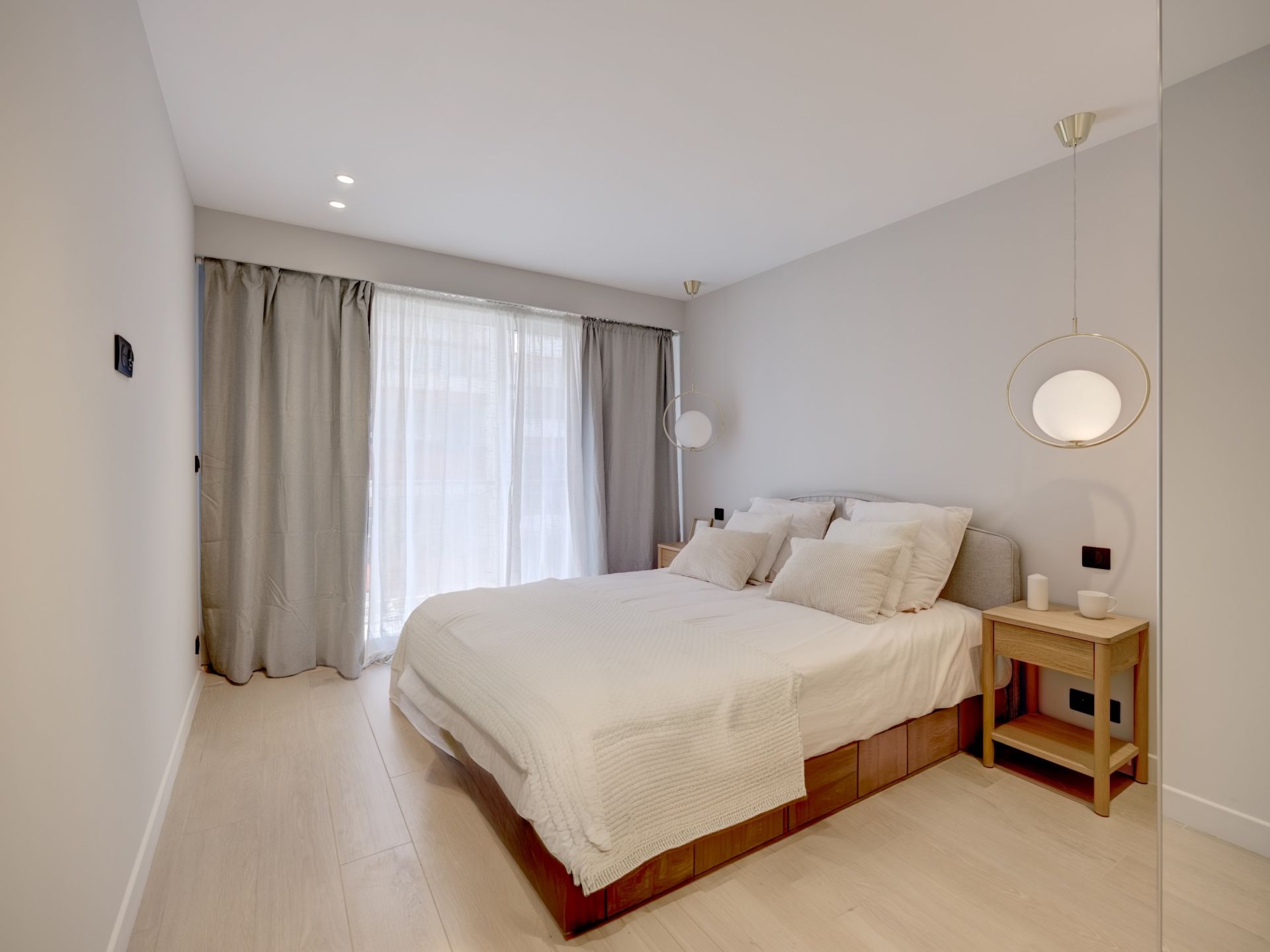 apartment 3 Rooms for sale on ANTIBES (06600)