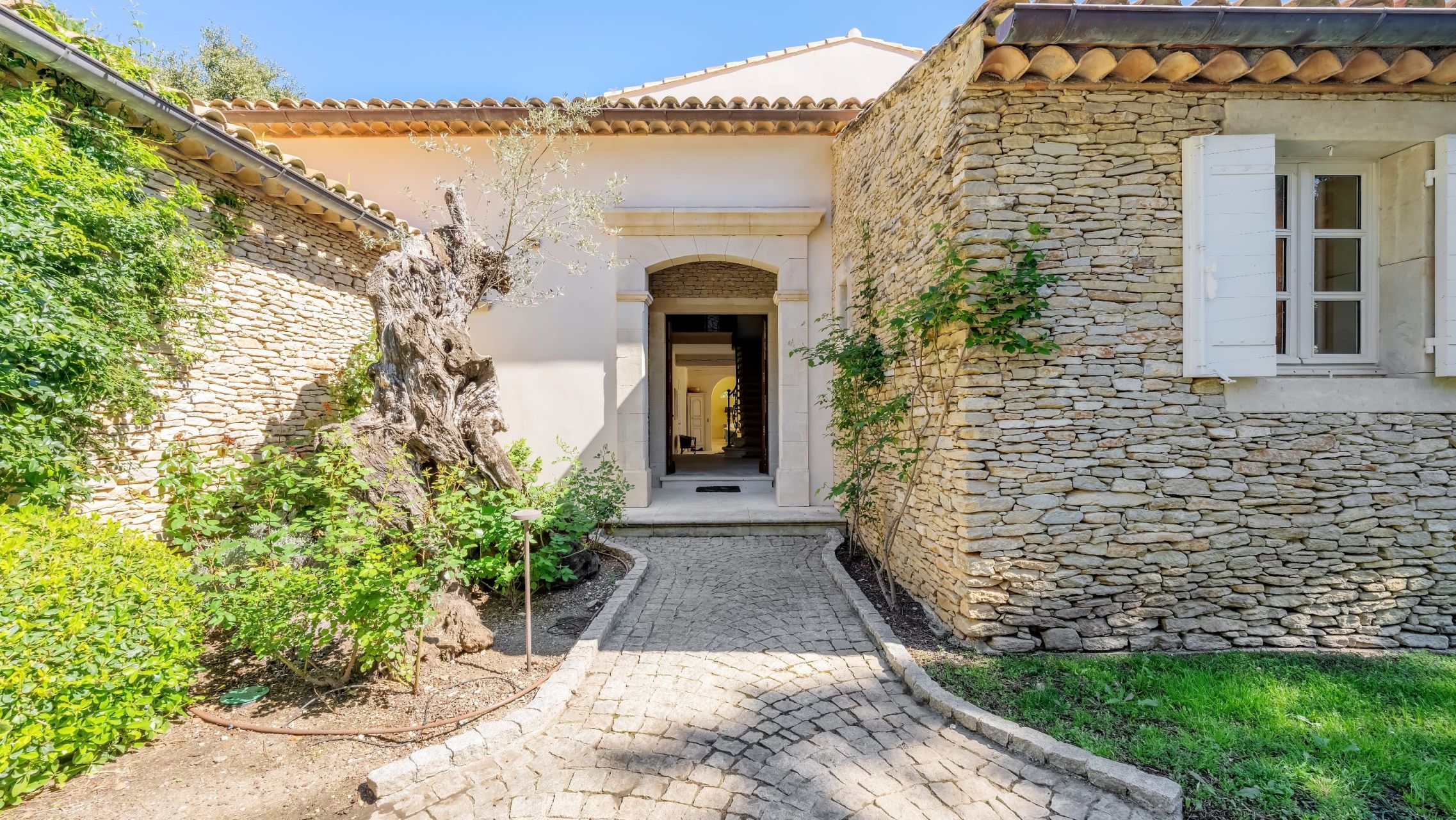 villa 9 Pièces en vente sur RAMATUELLE (83350)